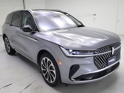 2025 Lincoln Nautilus Reserve