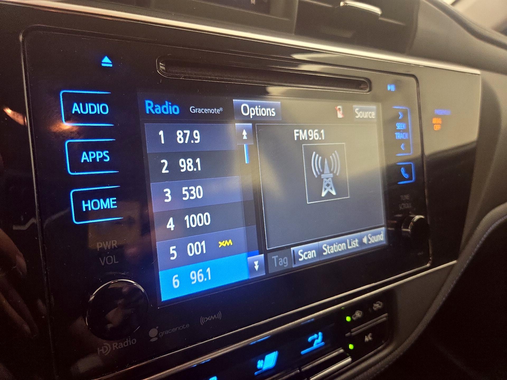 Thumbnail: 2019 Toyota Corolla - 15