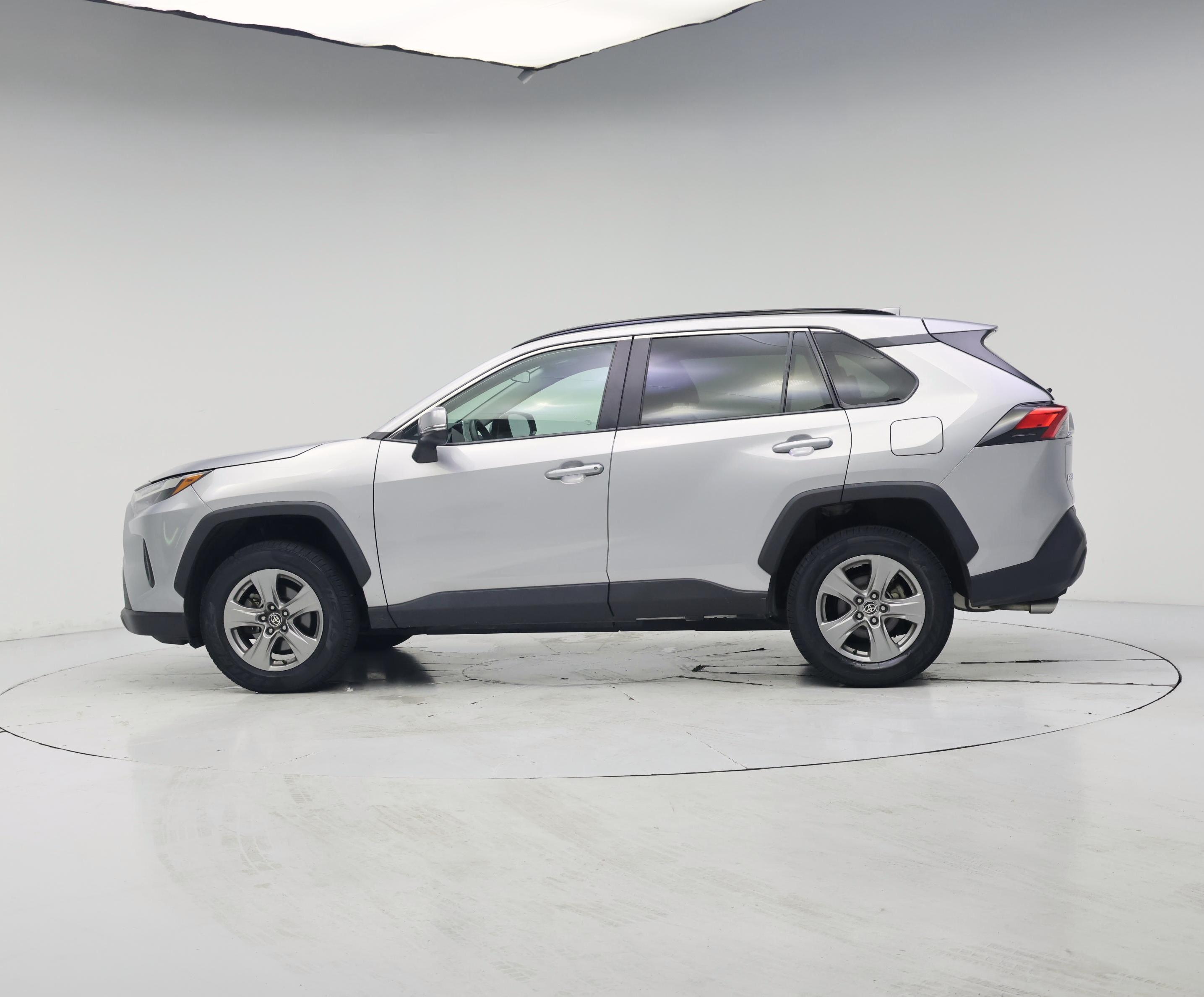 Thumbnail: 2024 Toyota RAV4 - 3