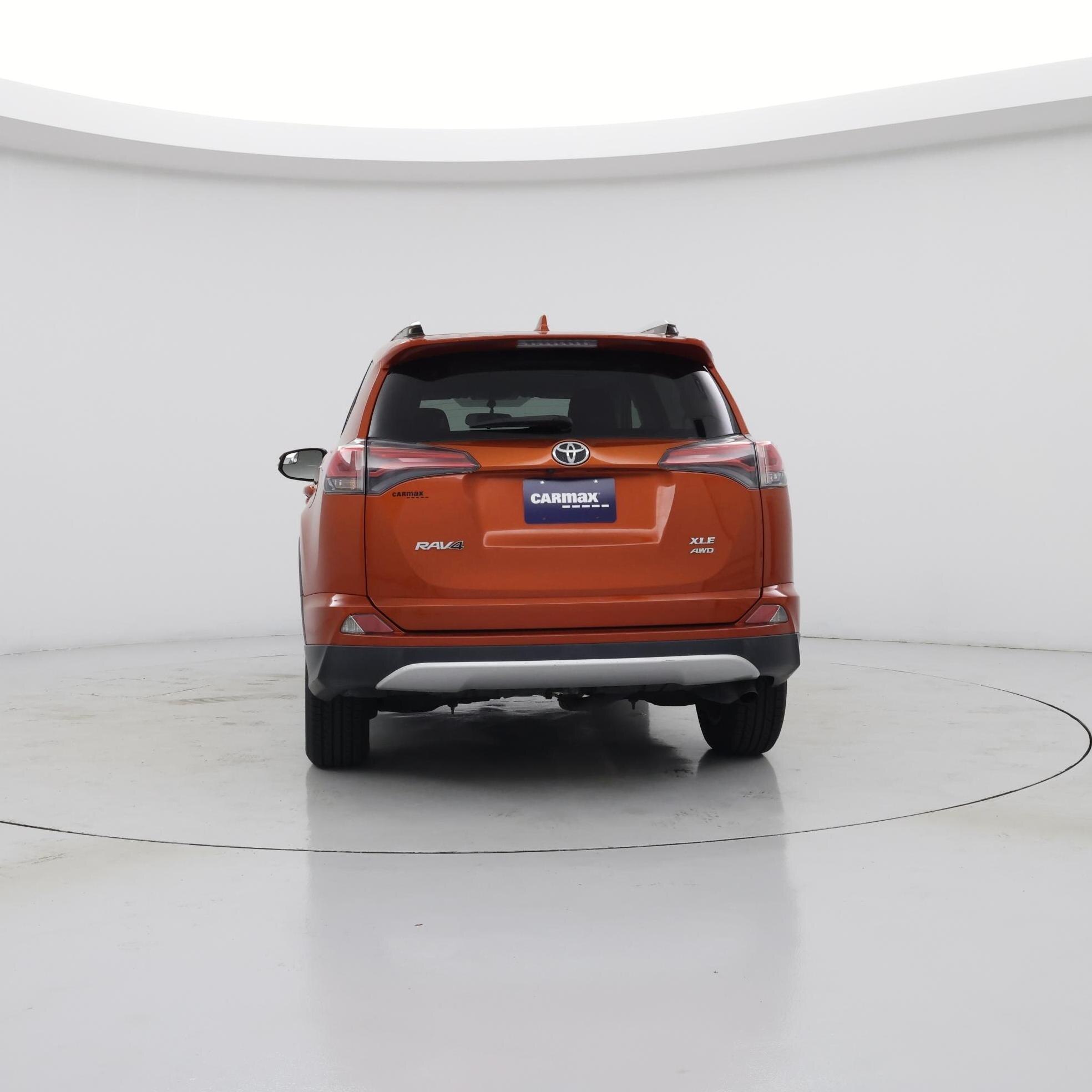 Thumbnail: 2016 Toyota RAV4 - 6