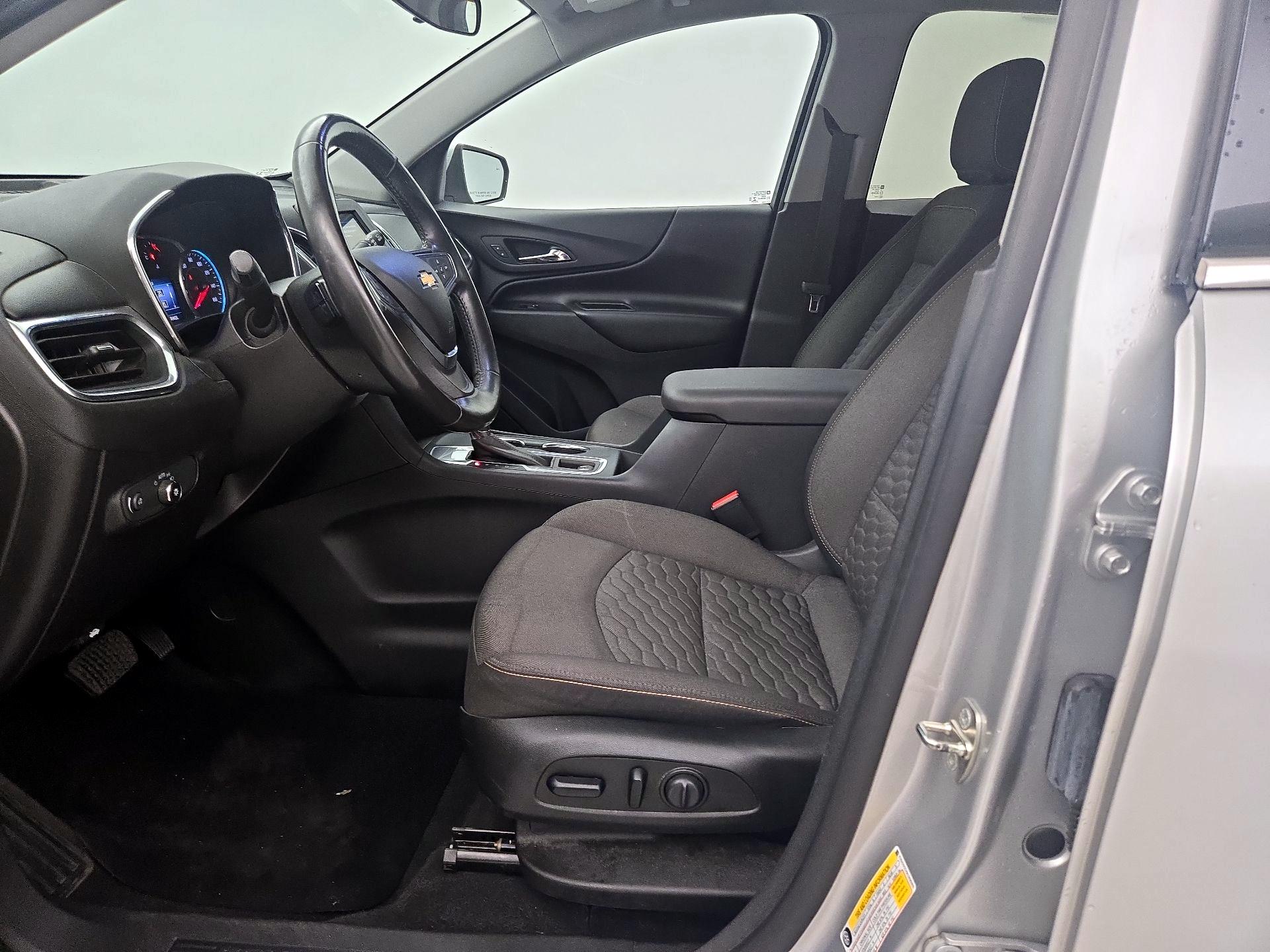 Thumbnail: 2019 Chevrolet Equinox - 11