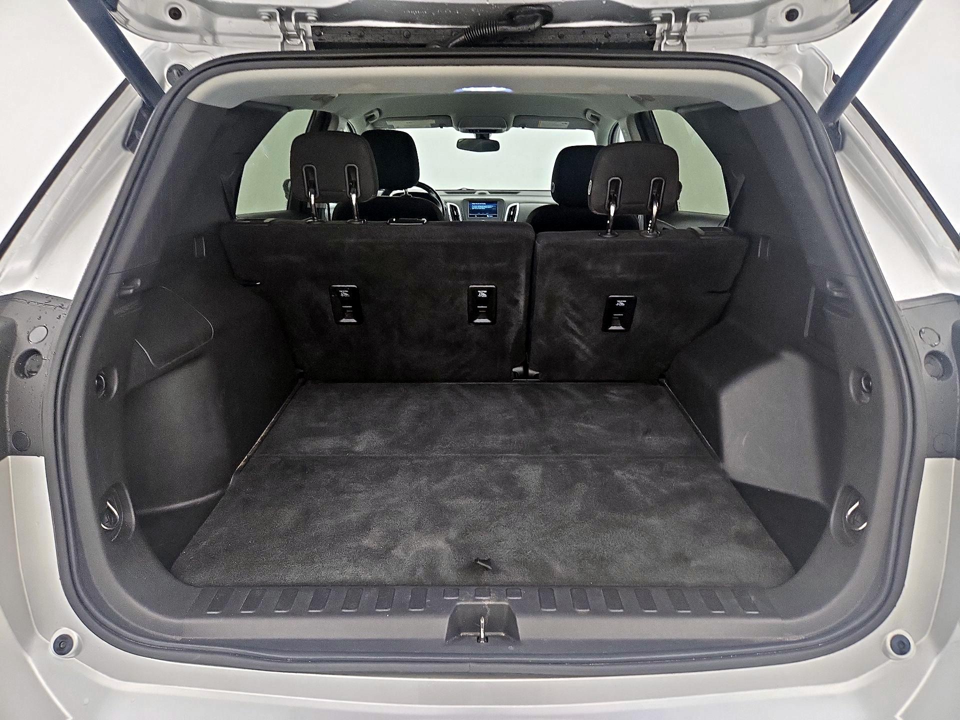 Thumbnail: 2019 Chevrolet Equinox - 20