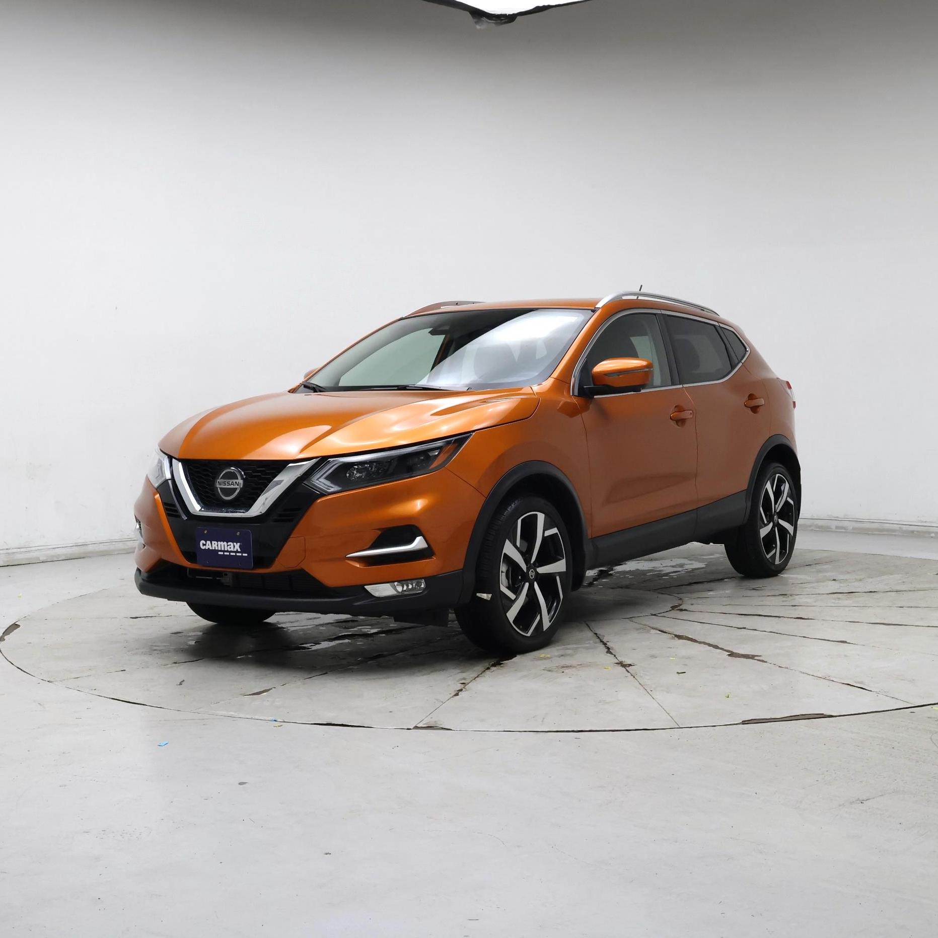 Thumbnail: 2022 Nissan Rogue Sport - 4
