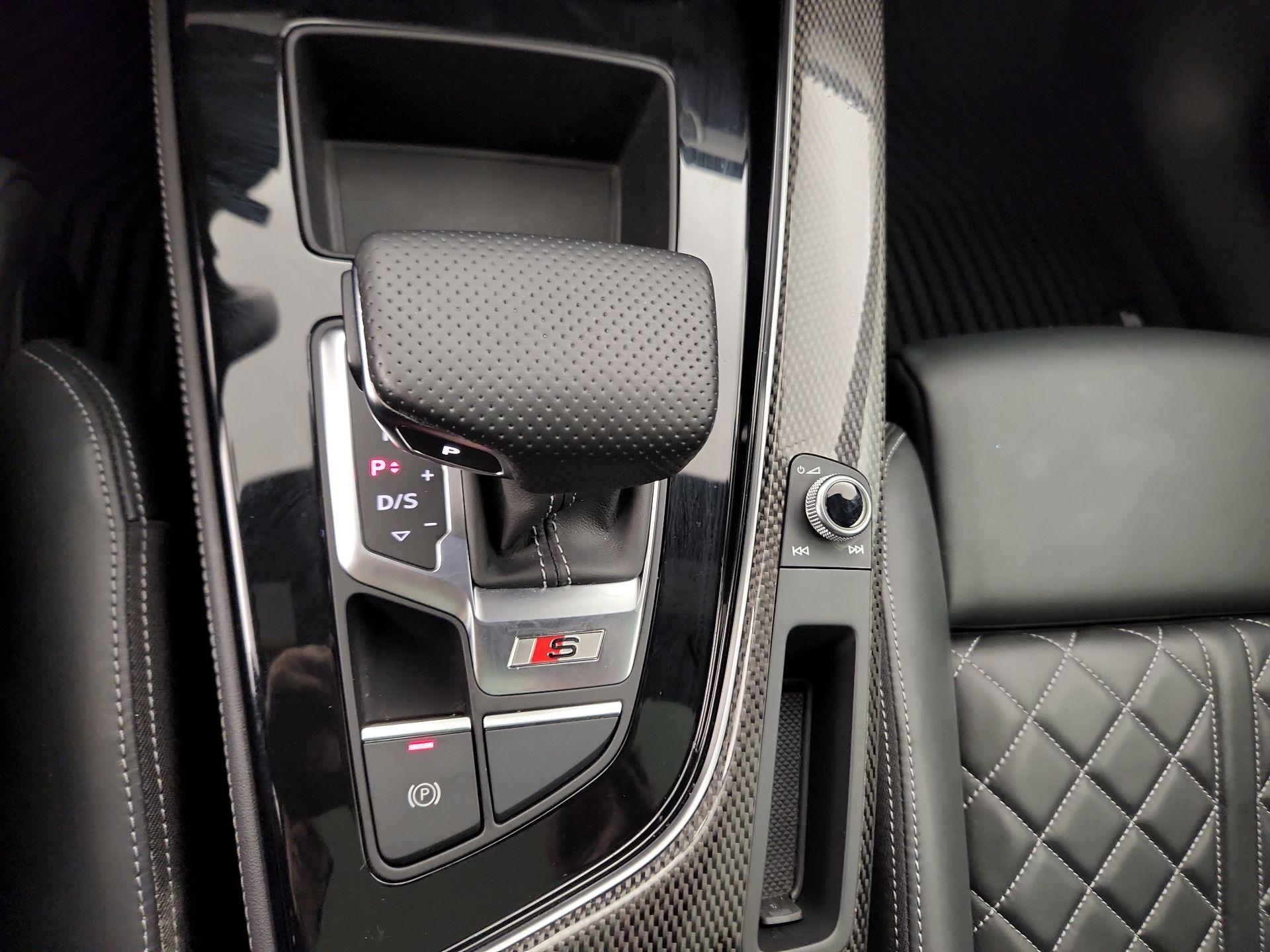 Thumbnail: 2023 Audi S5 - 18