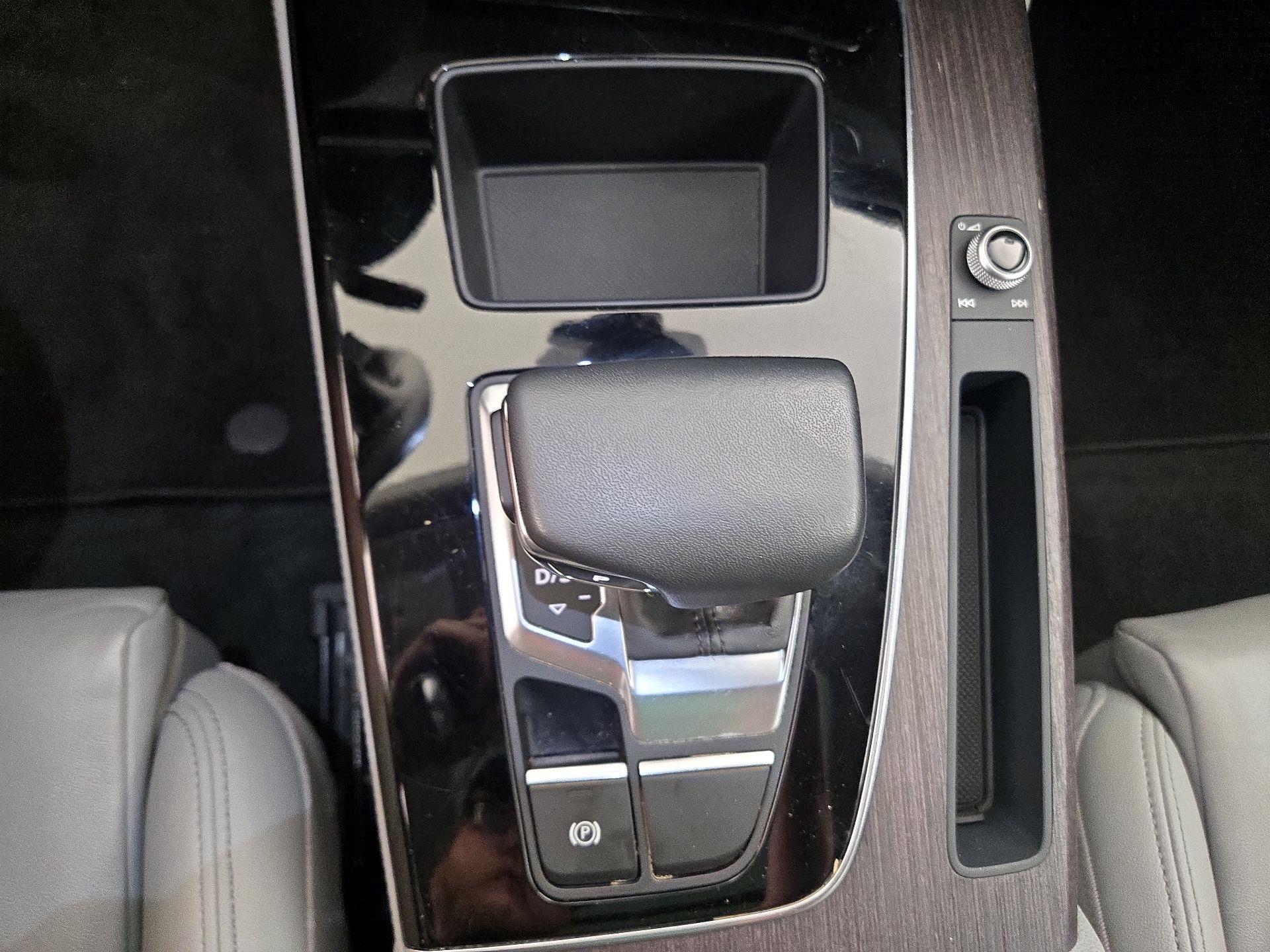 Thumbnail: 2024 Audi Q5 - 18