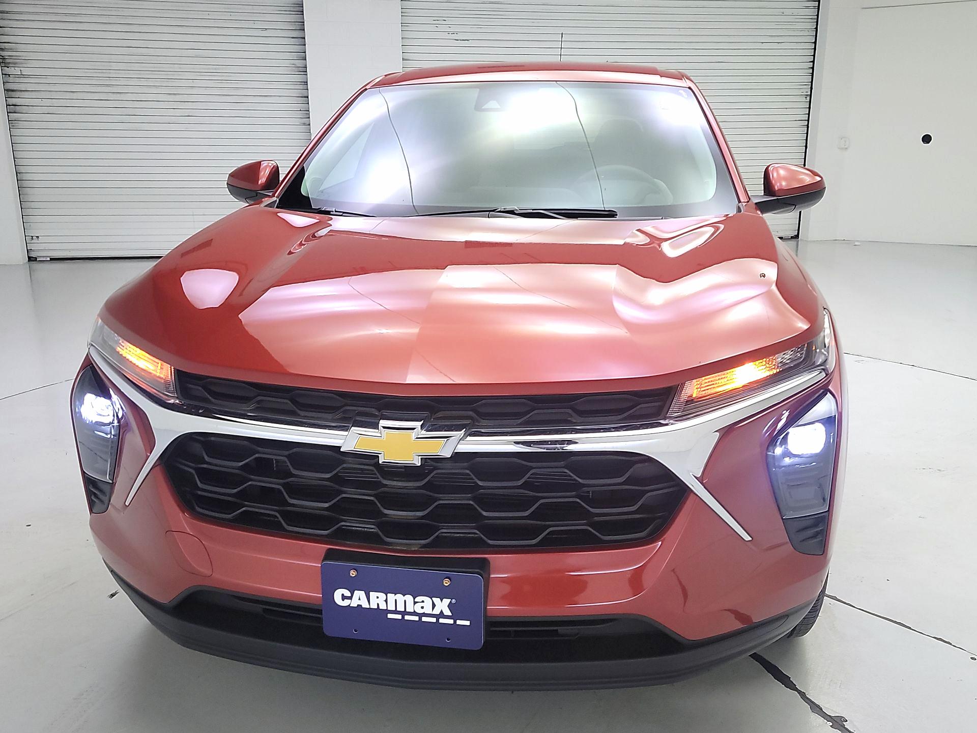 Thumbnail: 2024 Chevrolet Trax - 2