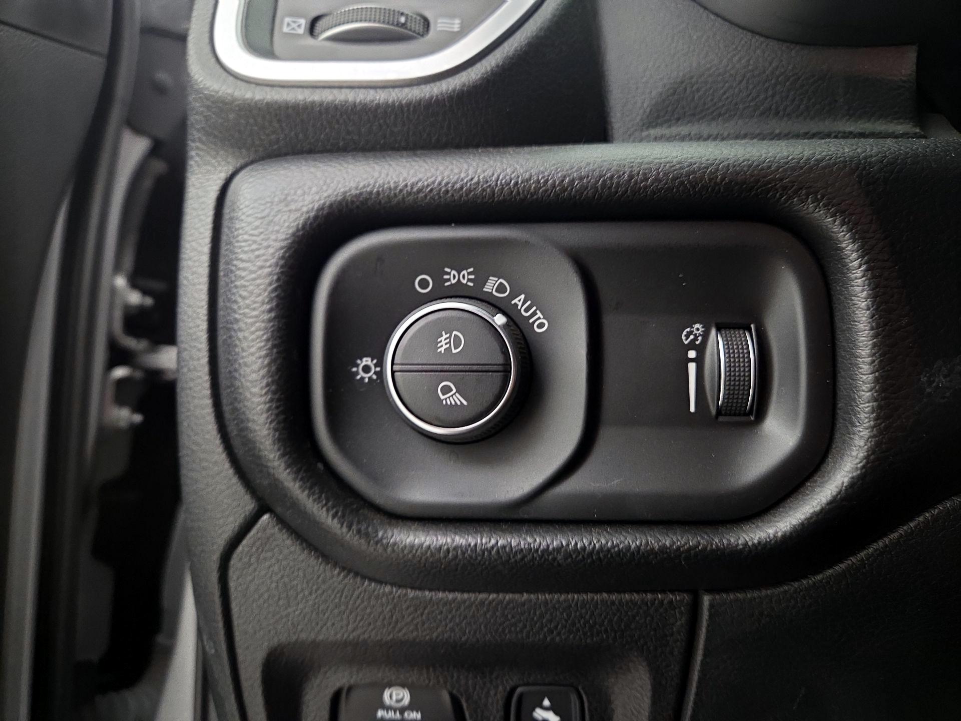 Thumbnail: 2022 RAM 1500 - 13