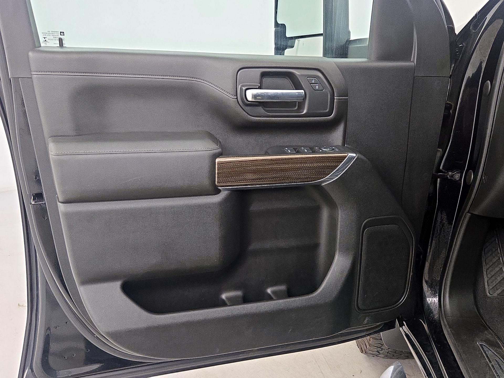 Thumbnail: 2020 Chevrolet Silverado 2500 - 12