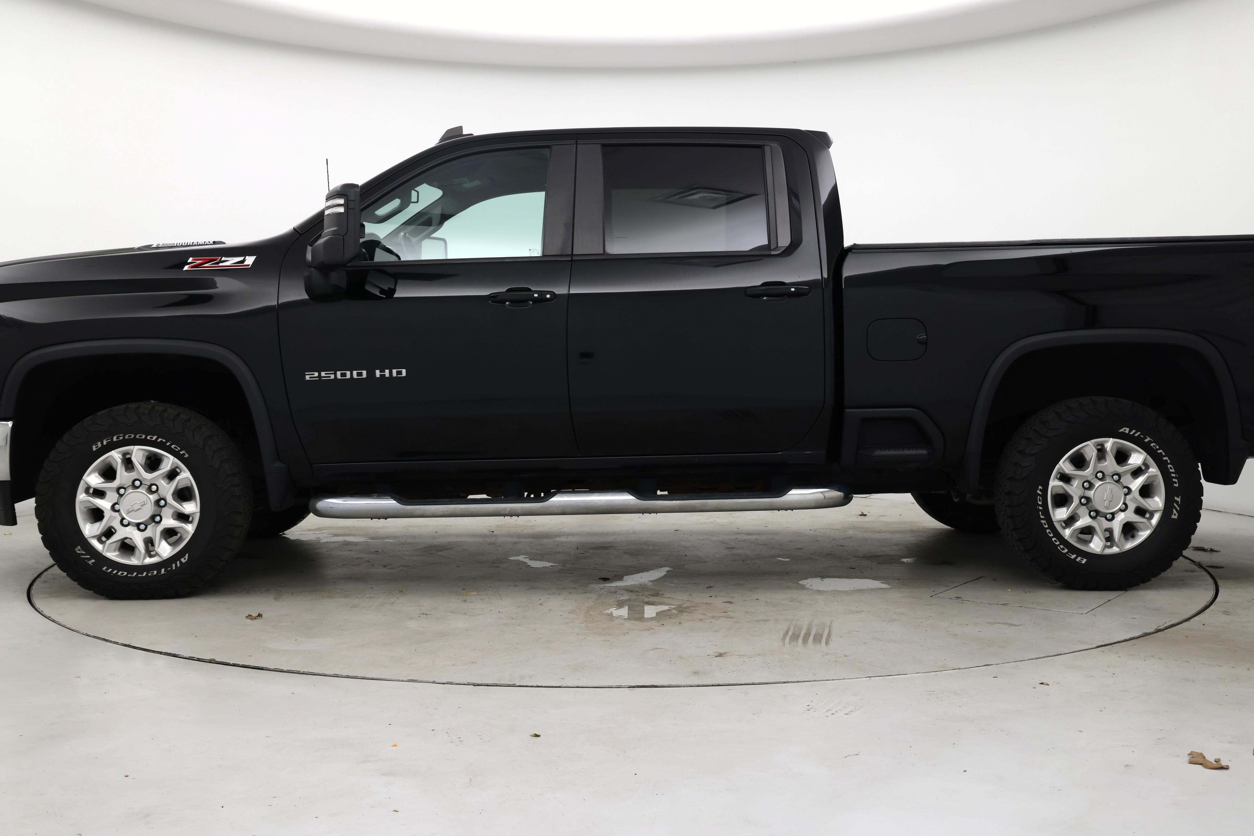 Thumbnail: 2020 Chevrolet Silverado 2500 - 3