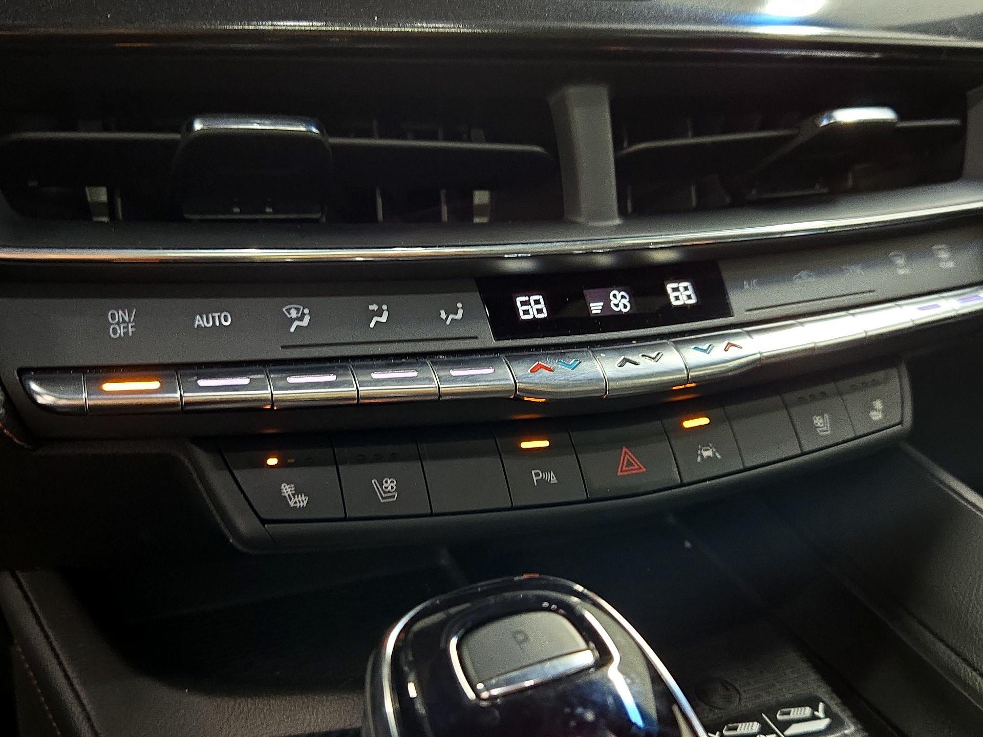 Thumbnail: 2023 Cadillac CT5 - 17