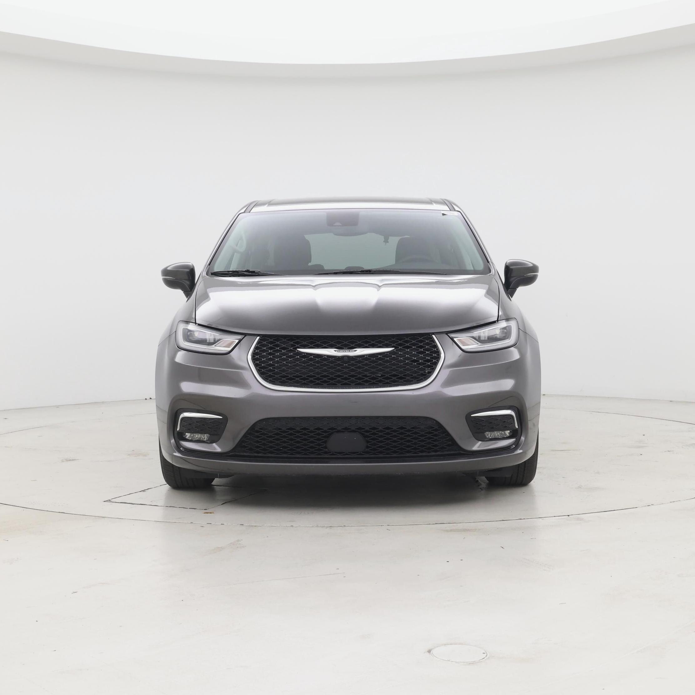 Thumbnail: 2023 Chrysler Pacifica - 5