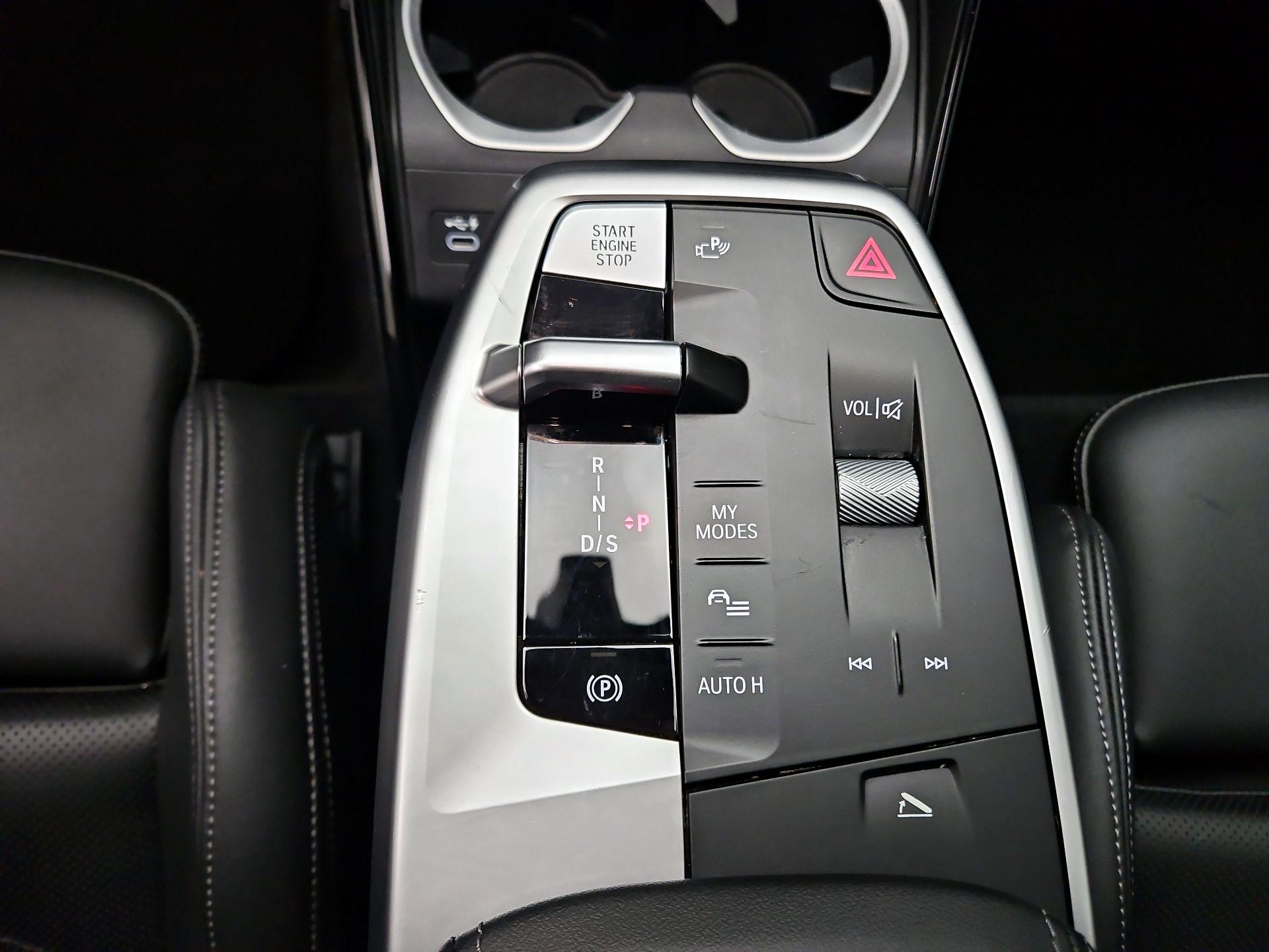 Thumbnail: 2024 BMW X1 - 17