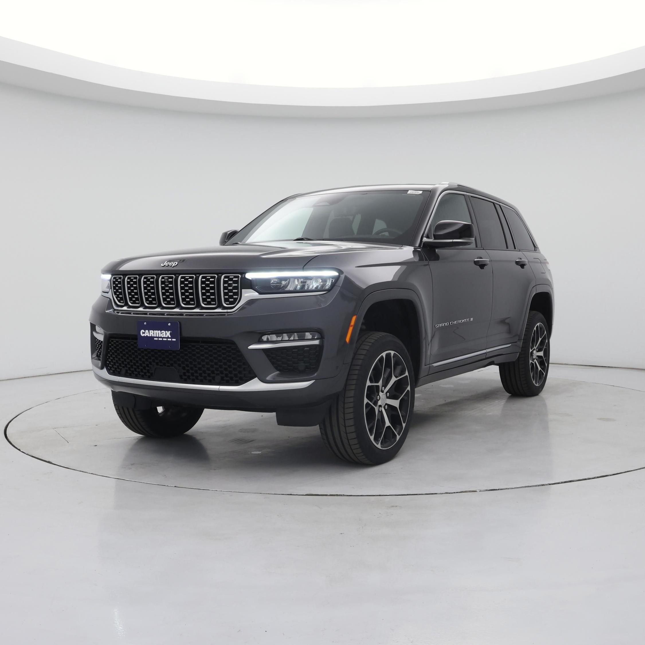 Thumbnail: 2022 Jeep Grand Cherokee - 4