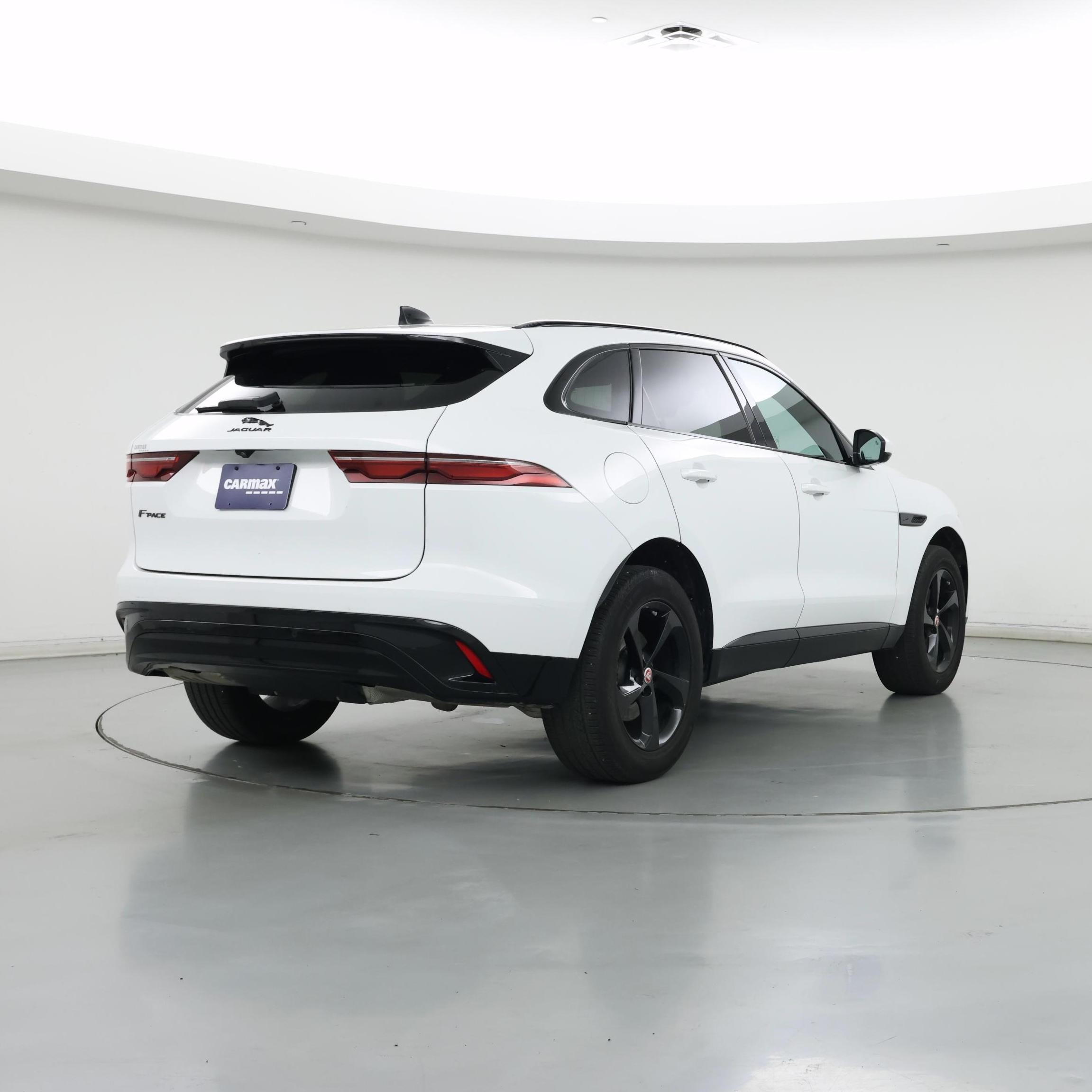 Thumbnail: 2022 Jaguar F-Pace - 8