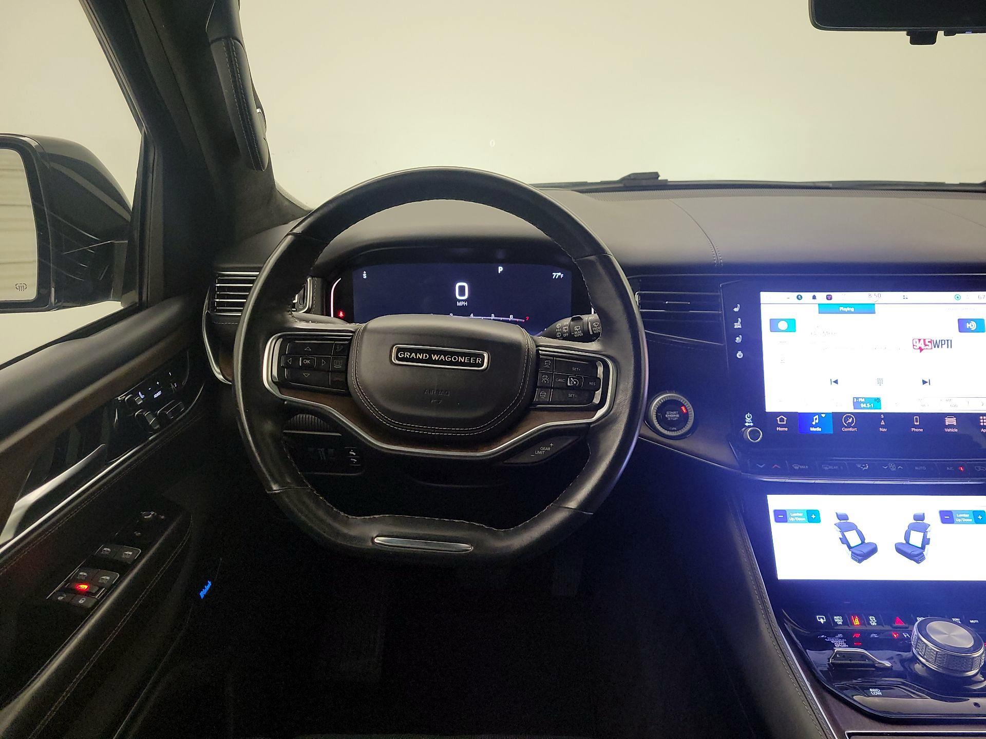 Thumbnail: 2023 Jeep Grand Wagoneer - 10