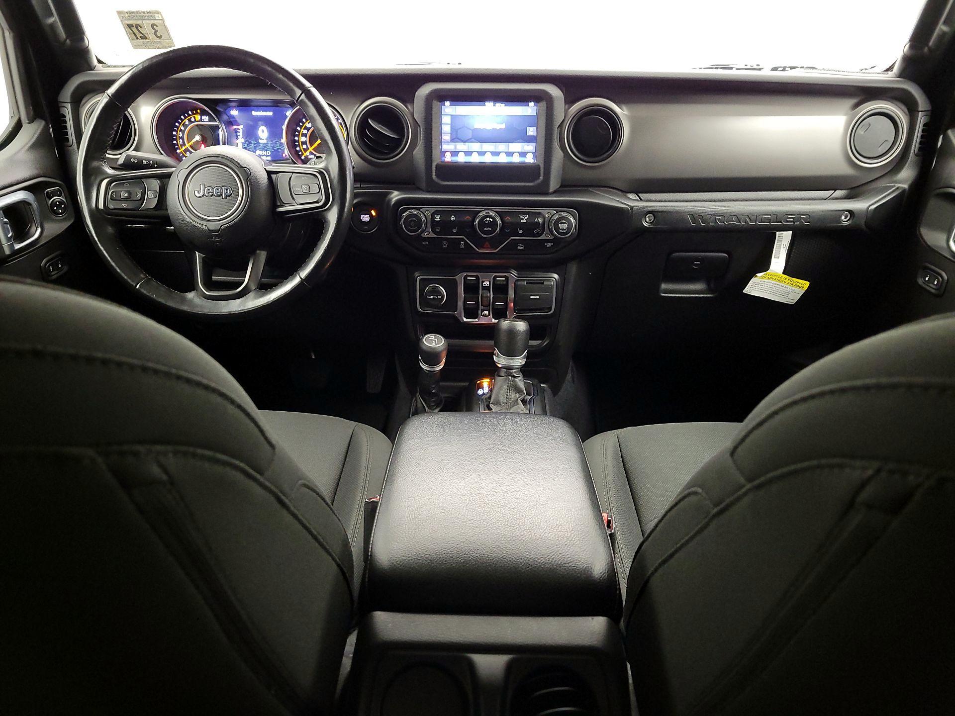 Thumbnail: 2022 Jeep Wrangler - 9
