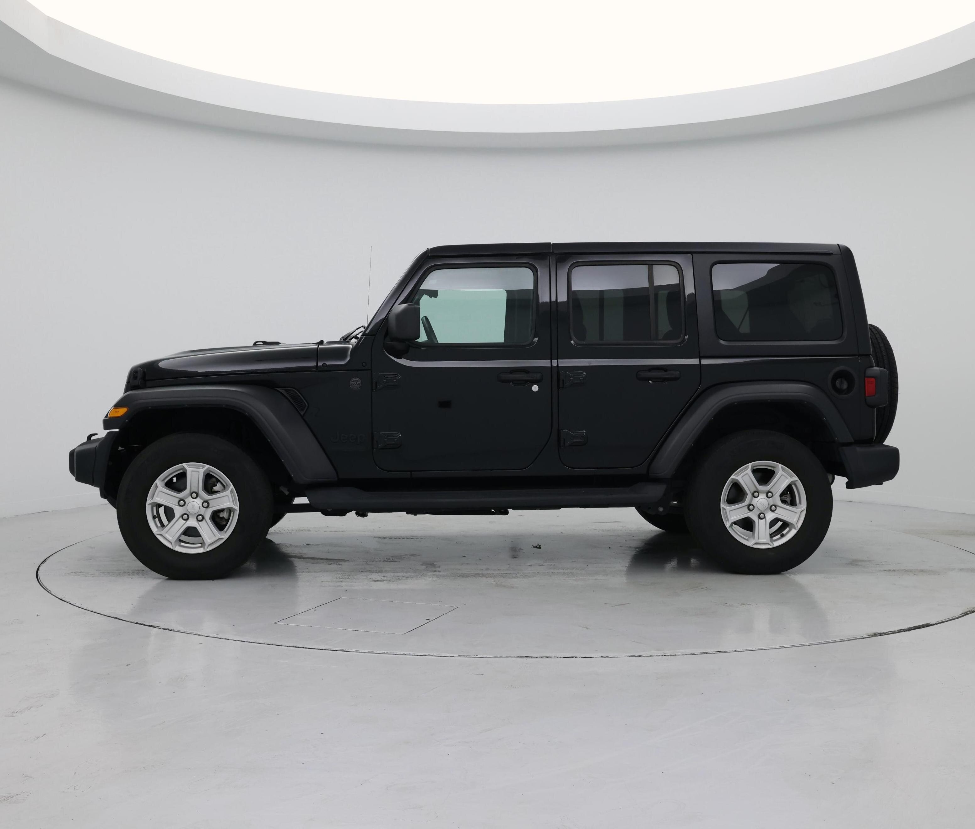 Thumbnail: 2022 Jeep Wrangler - 3