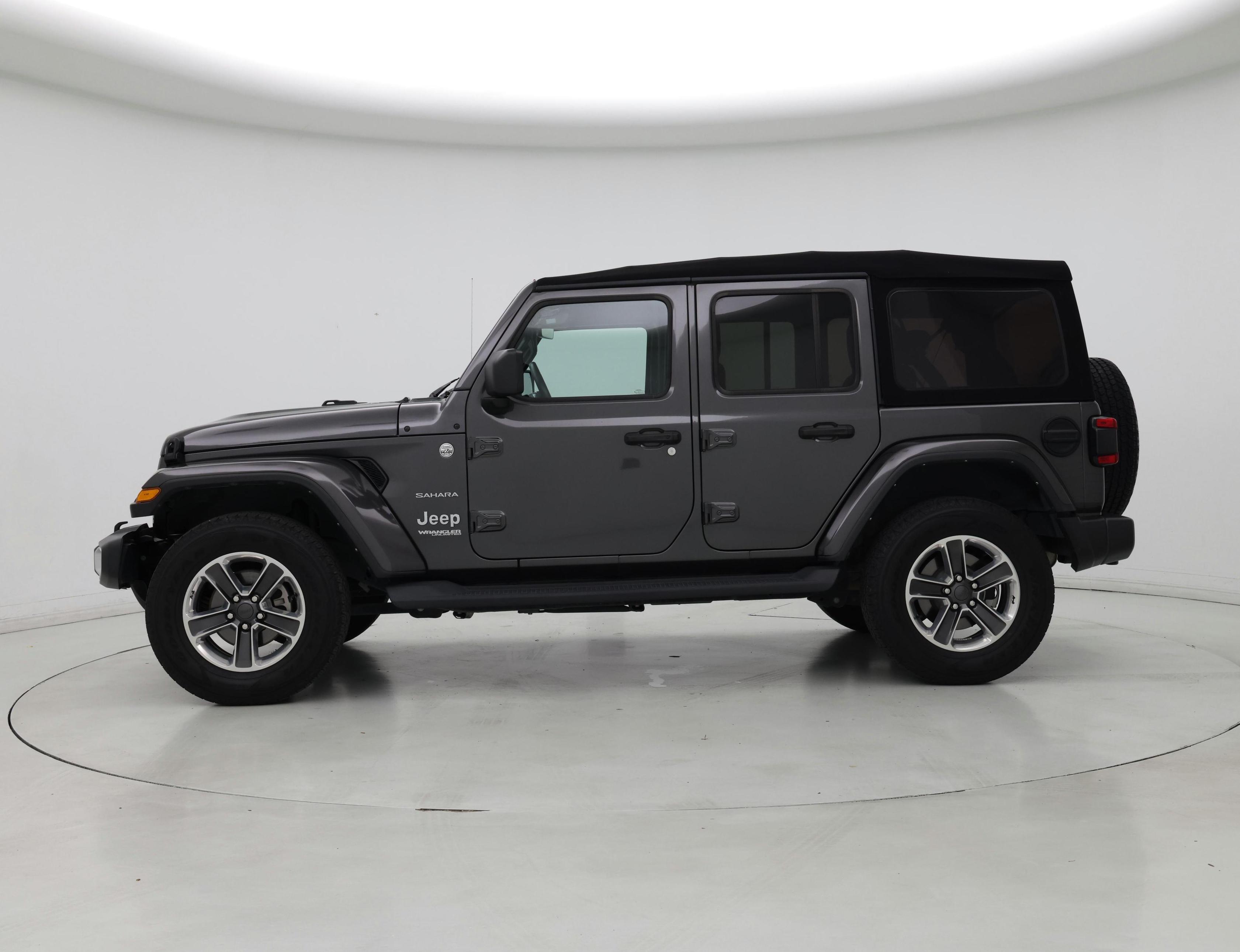 Thumbnail: 2022 Jeep Wrangler - 3