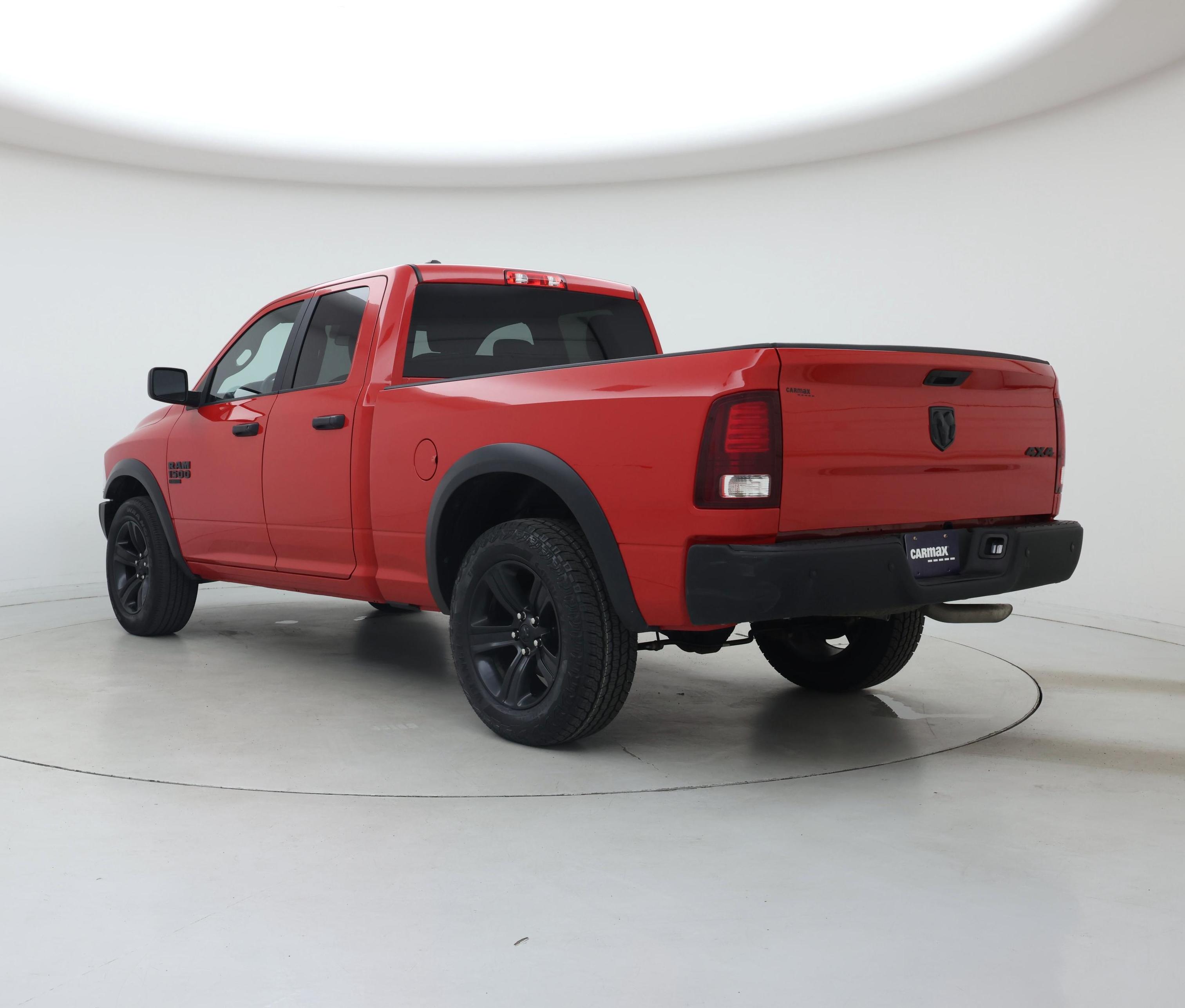 Thumbnail: 2022 RAM 1500 Classic - 2