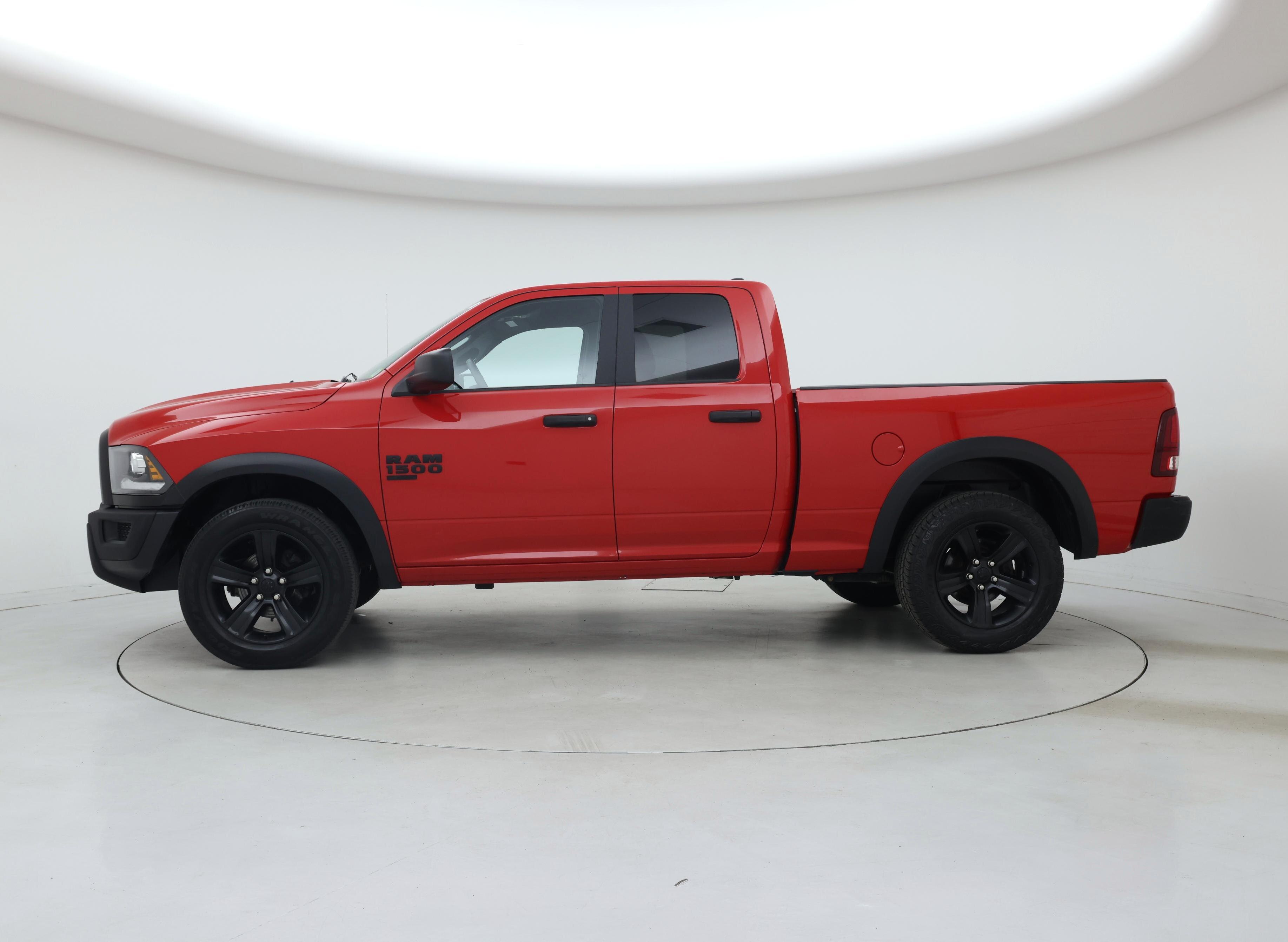 Thumbnail: 2022 RAM 1500 Classic - 3