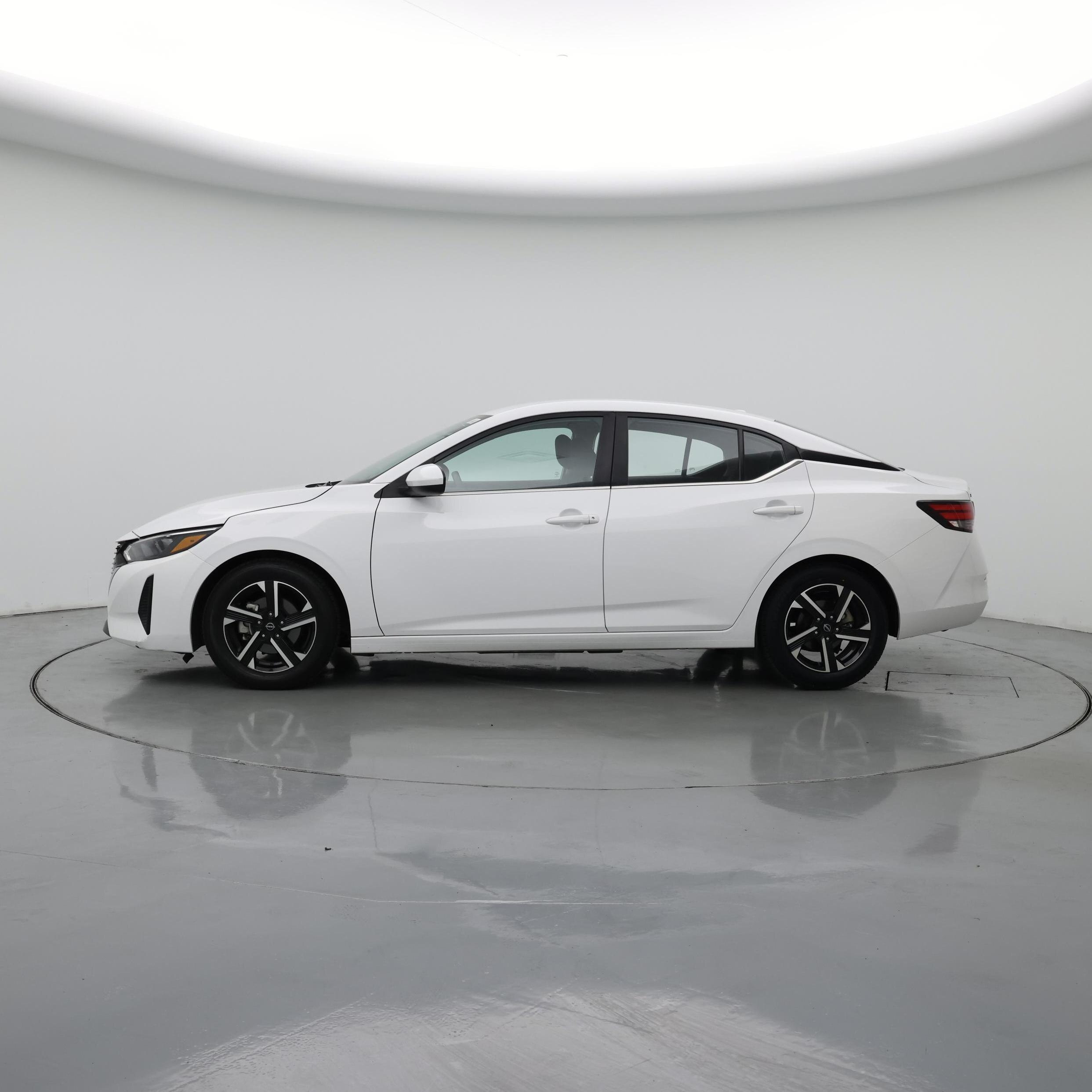Thumbnail: 2024 Nissan Sentra - 3