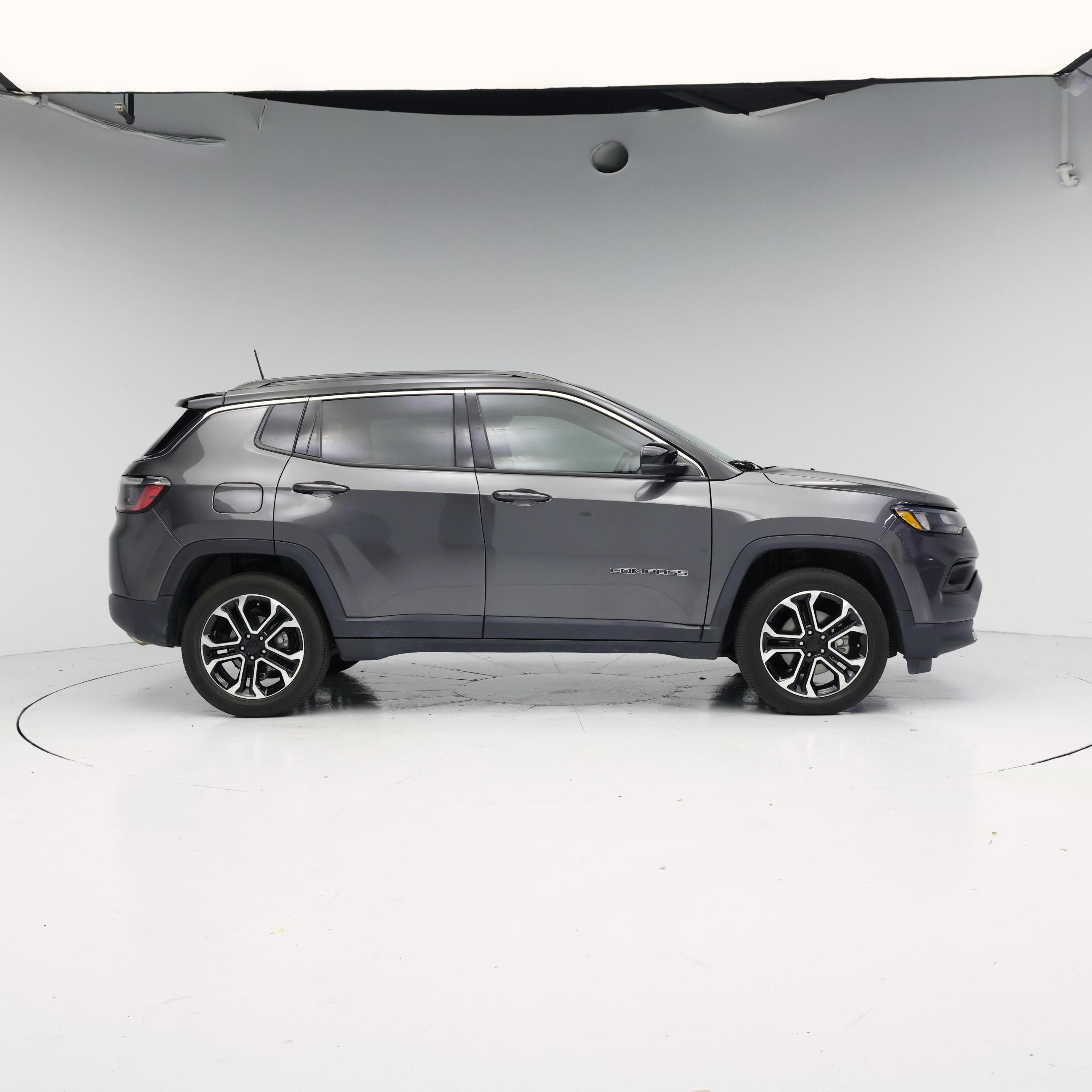 Thumbnail: 2022 Jeep Compass - 7