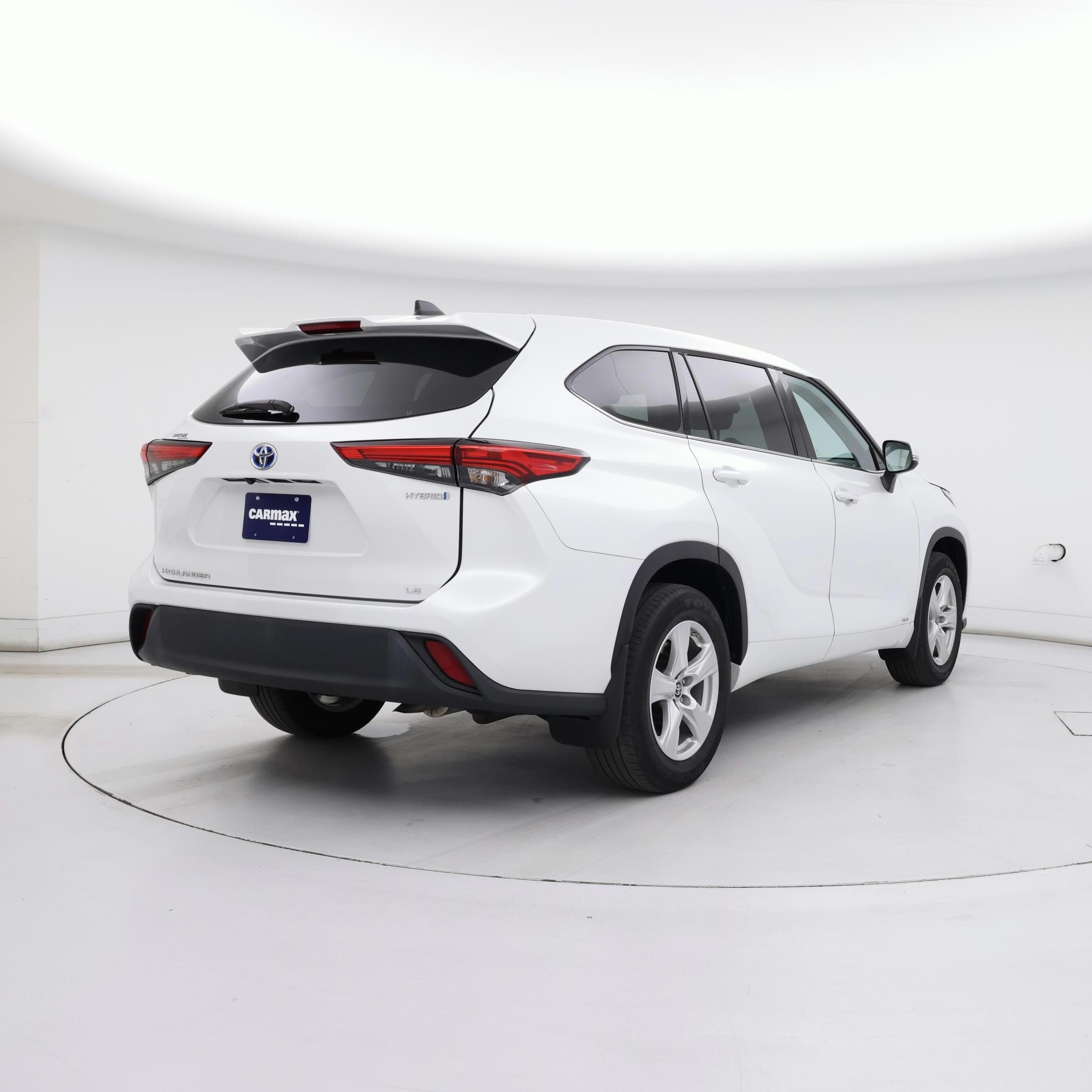 Thumbnail: 2022 Toyota Highlander - 8