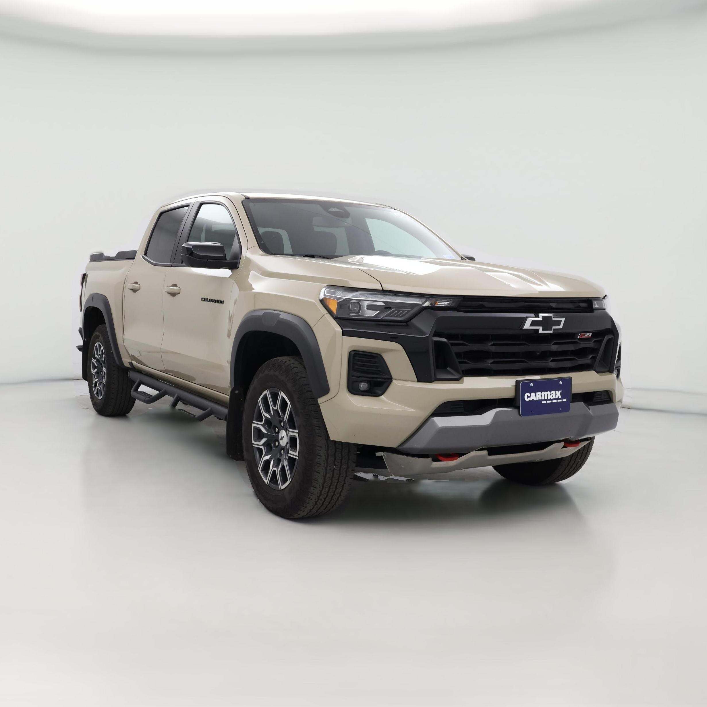 Thumbnail: 2023 Chevrolet Colorado - 1