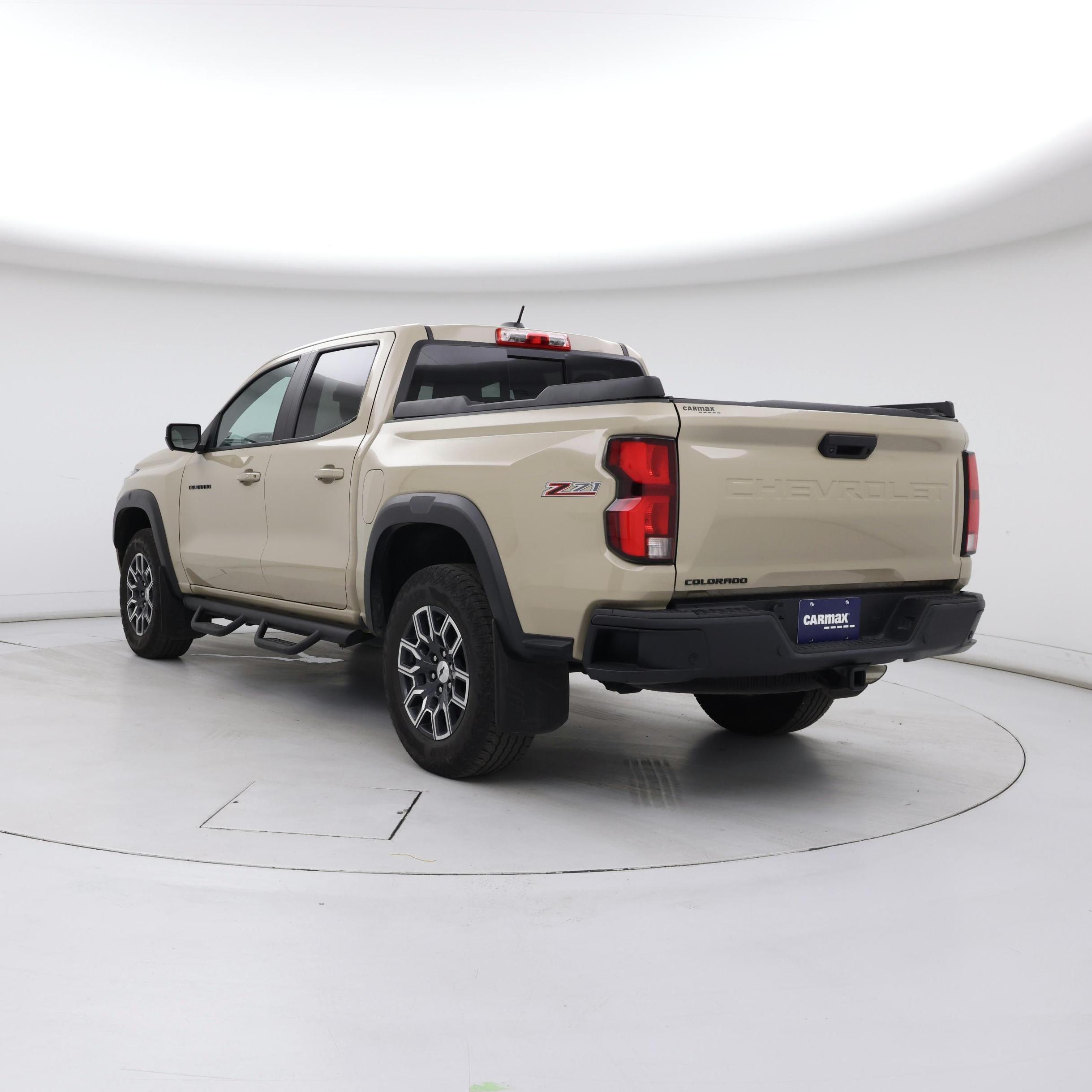 Thumbnail: 2023 Chevrolet Colorado - 2