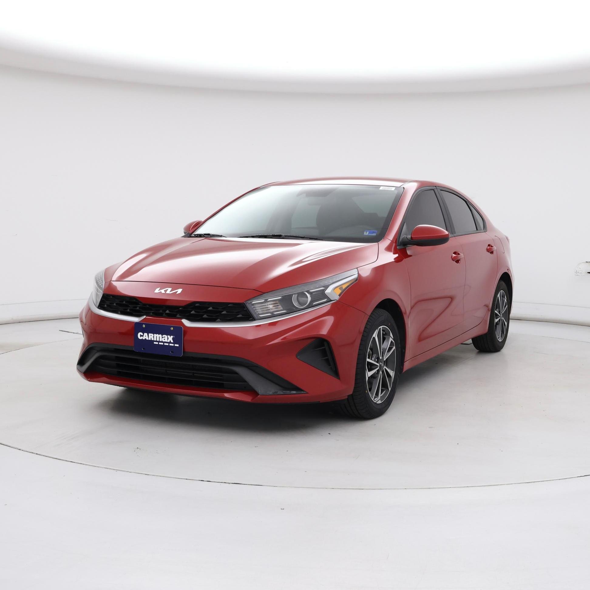 Thumbnail: 2024 Kia Forte - 4