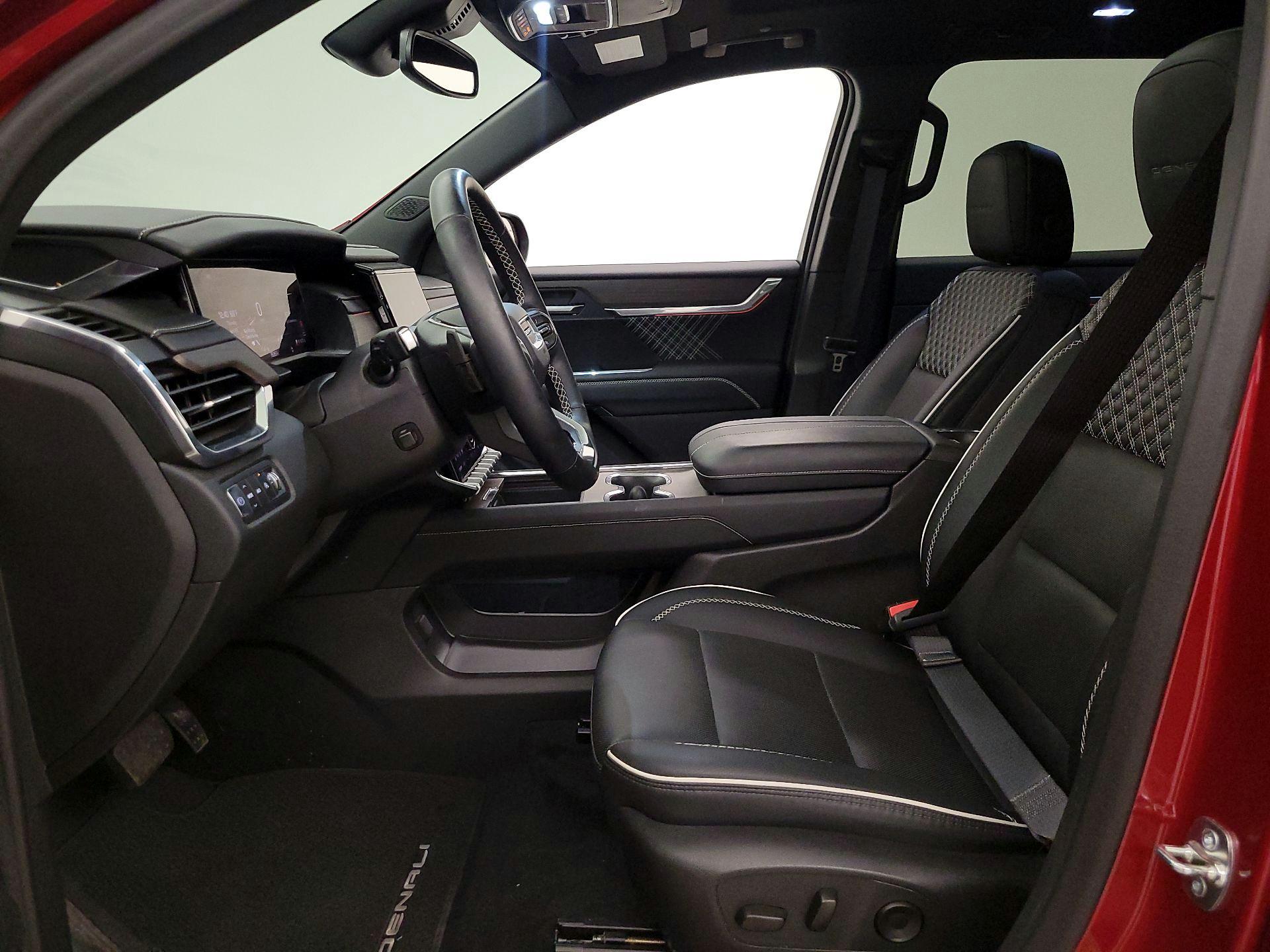 Thumbnail: 2024 GMC Acadia - 11