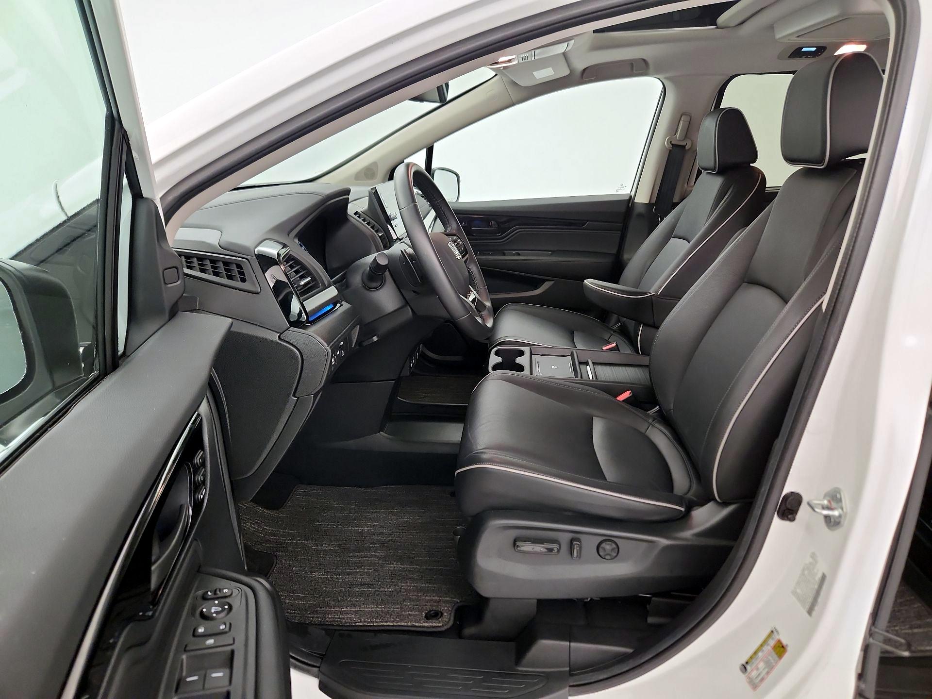 Thumbnail: 2025 Honda Odyssey - 9