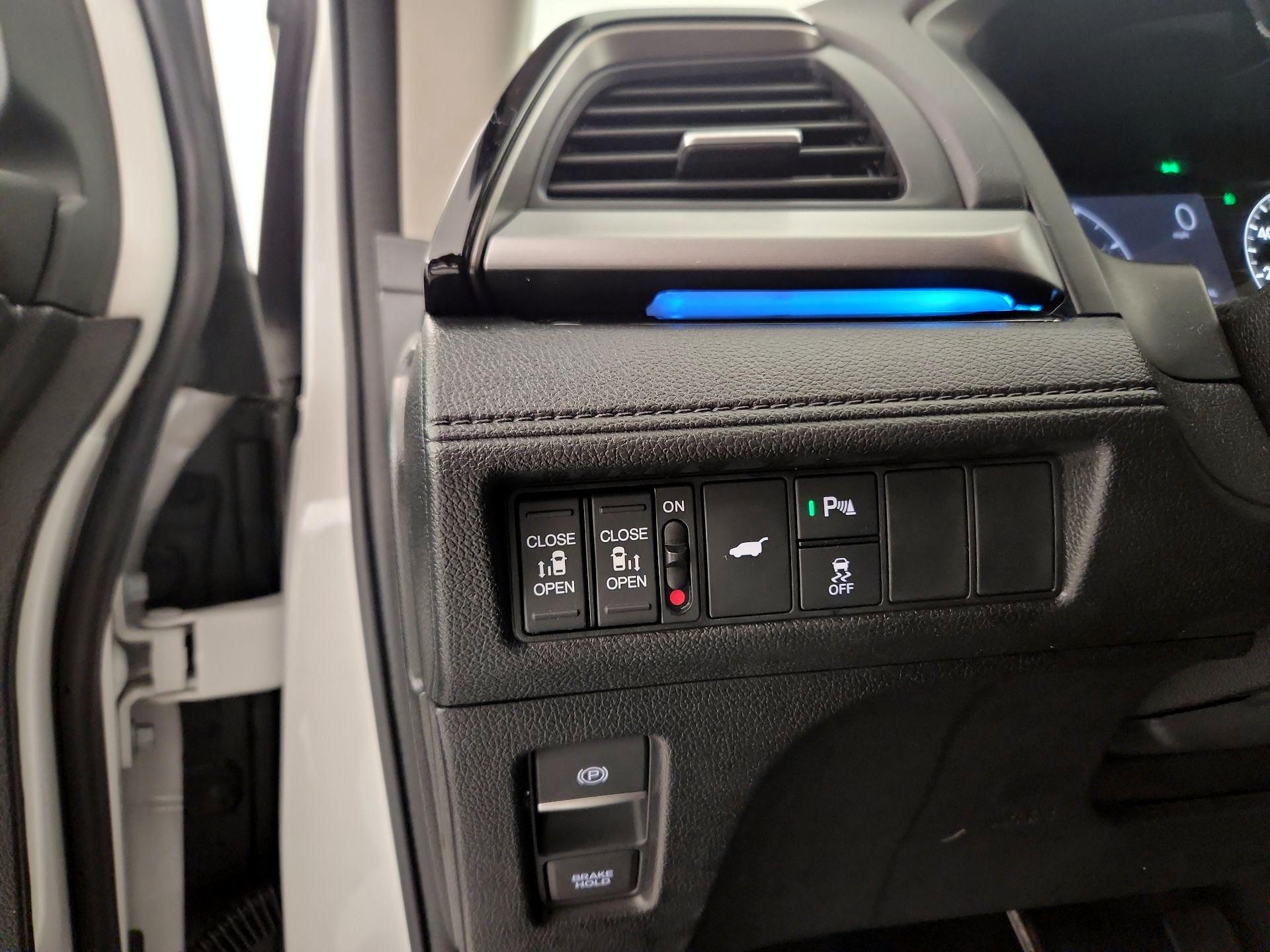 Thumbnail: 2025 Honda Odyssey - 11