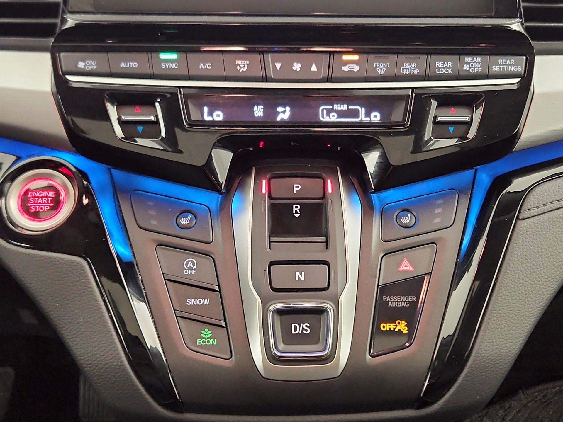 Thumbnail: 2025 Honda Odyssey - 16