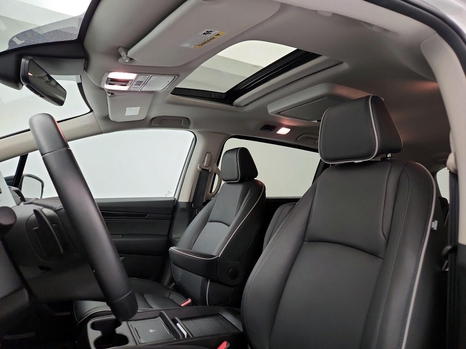 Thumbnail: 2025 Honda Odyssey - 18