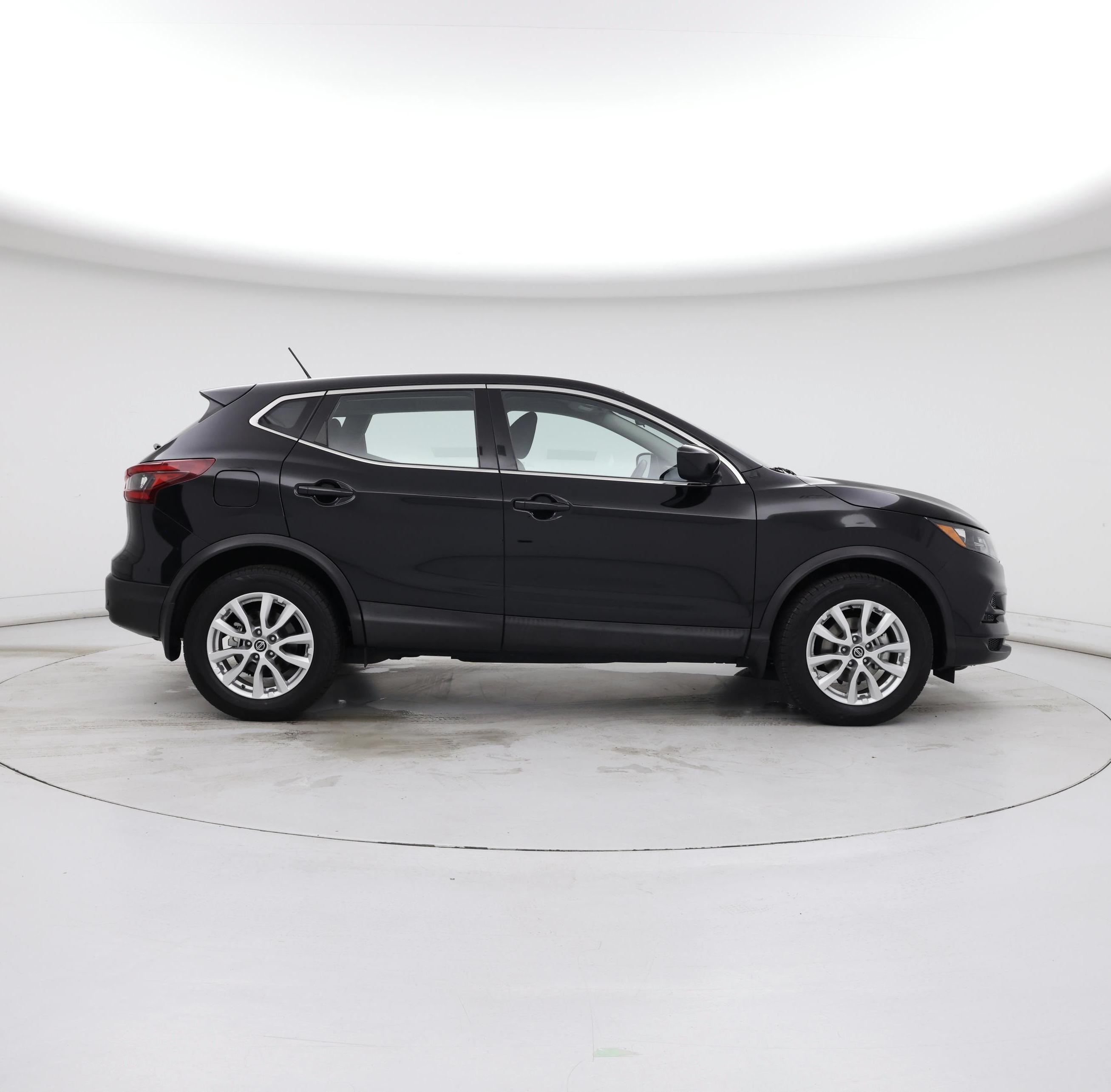 Thumbnail: 2021 Nissan Rogue Sport - 7