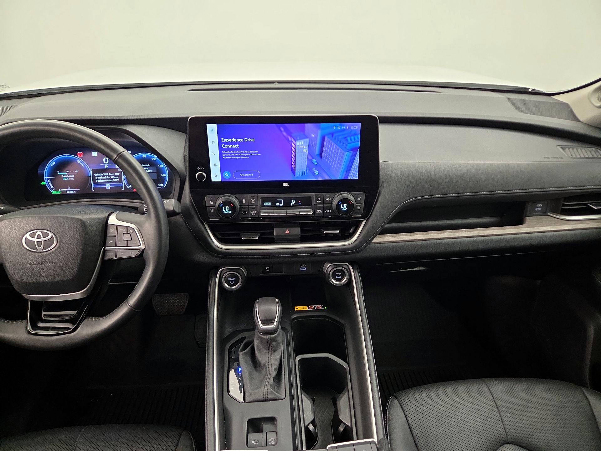 Thumbnail: 2024 Toyota Highlander - 9