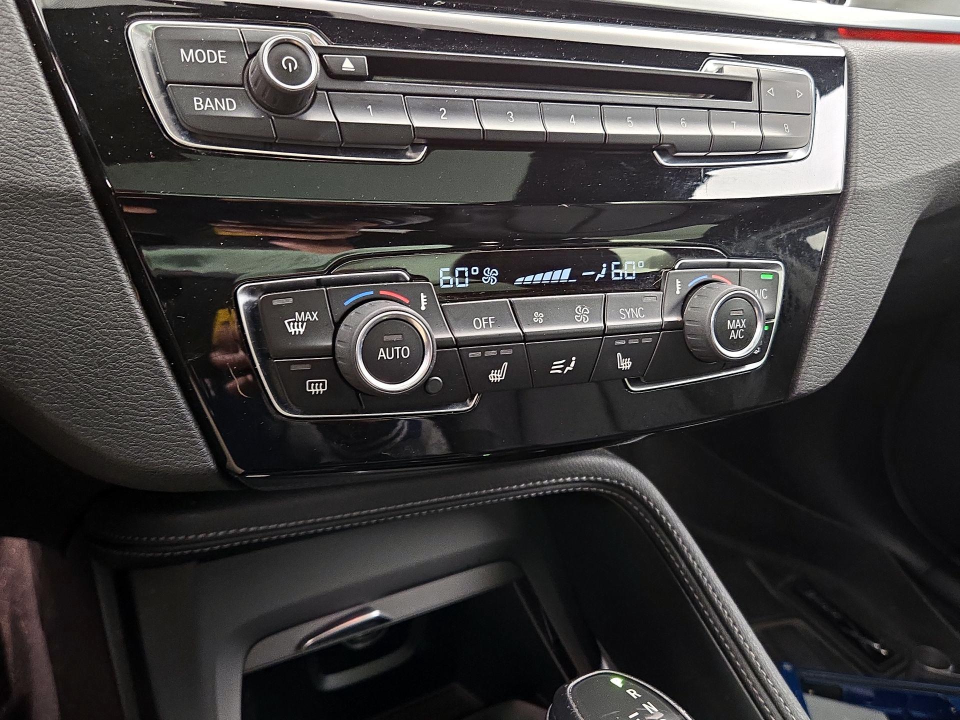 Thumbnail: 2018 BMW X1 - 17