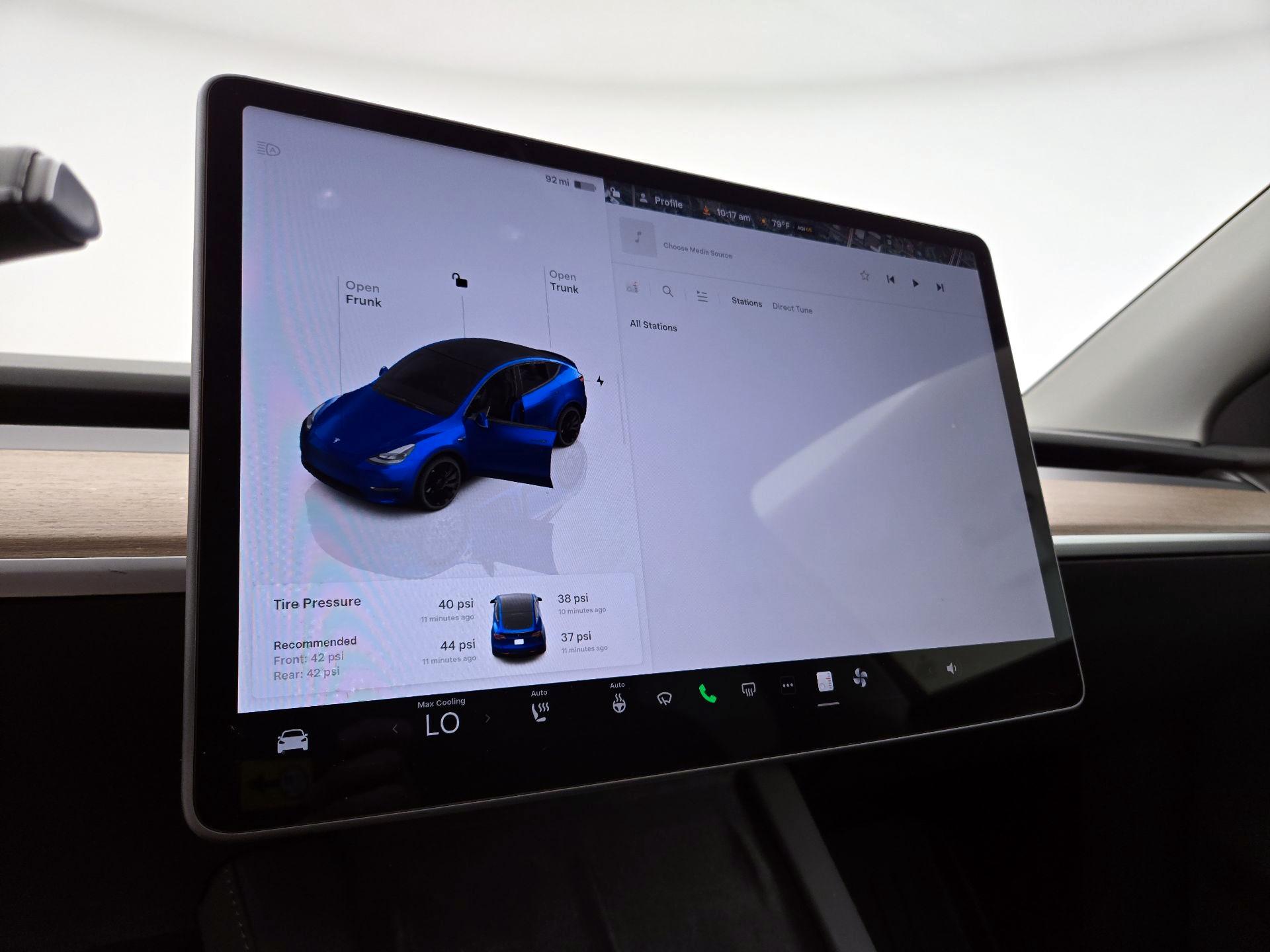 Thumbnail: 2023 Tesla Model Y - 15