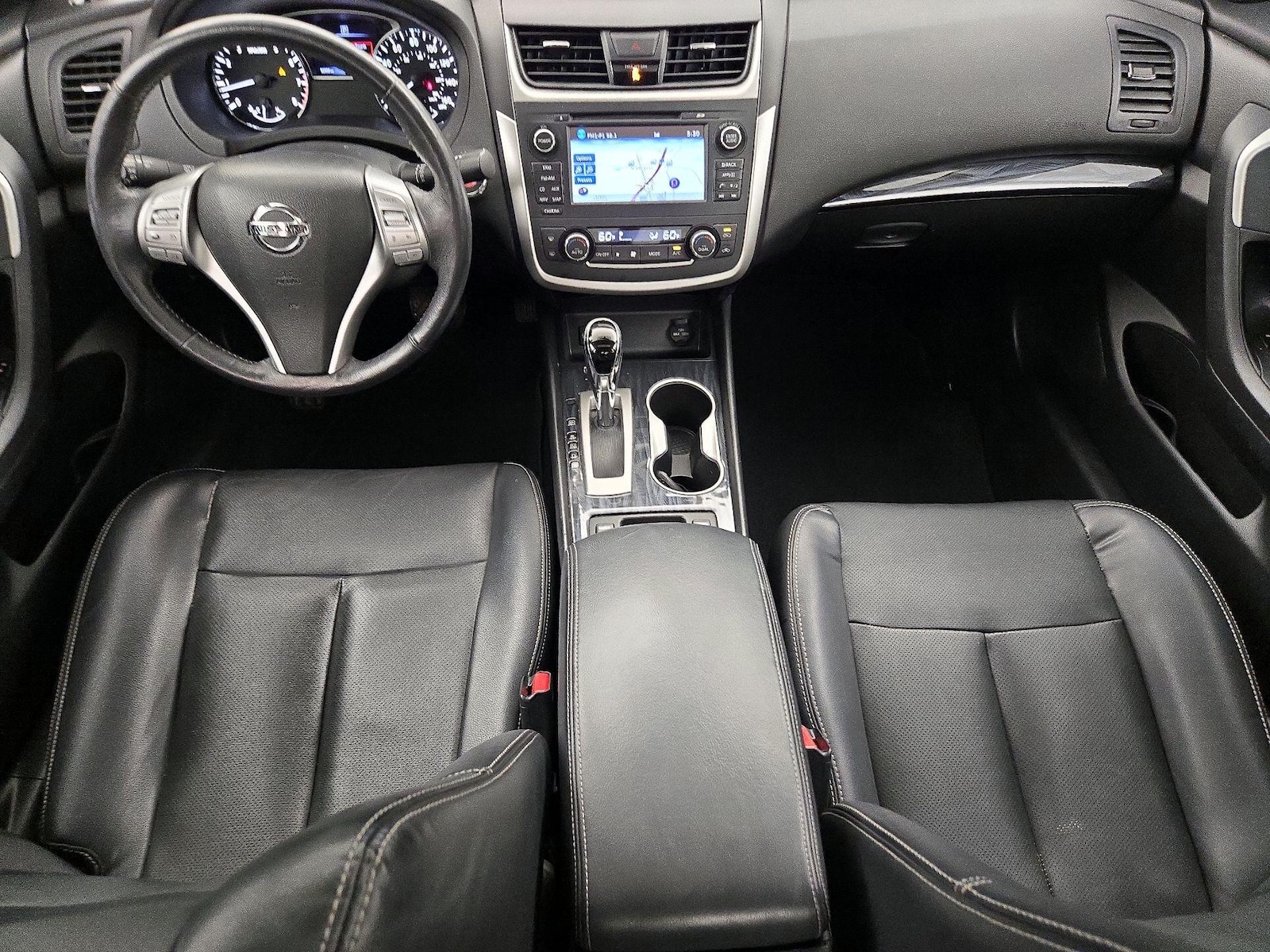 2016 Nissan Altima SL - Photo 10
