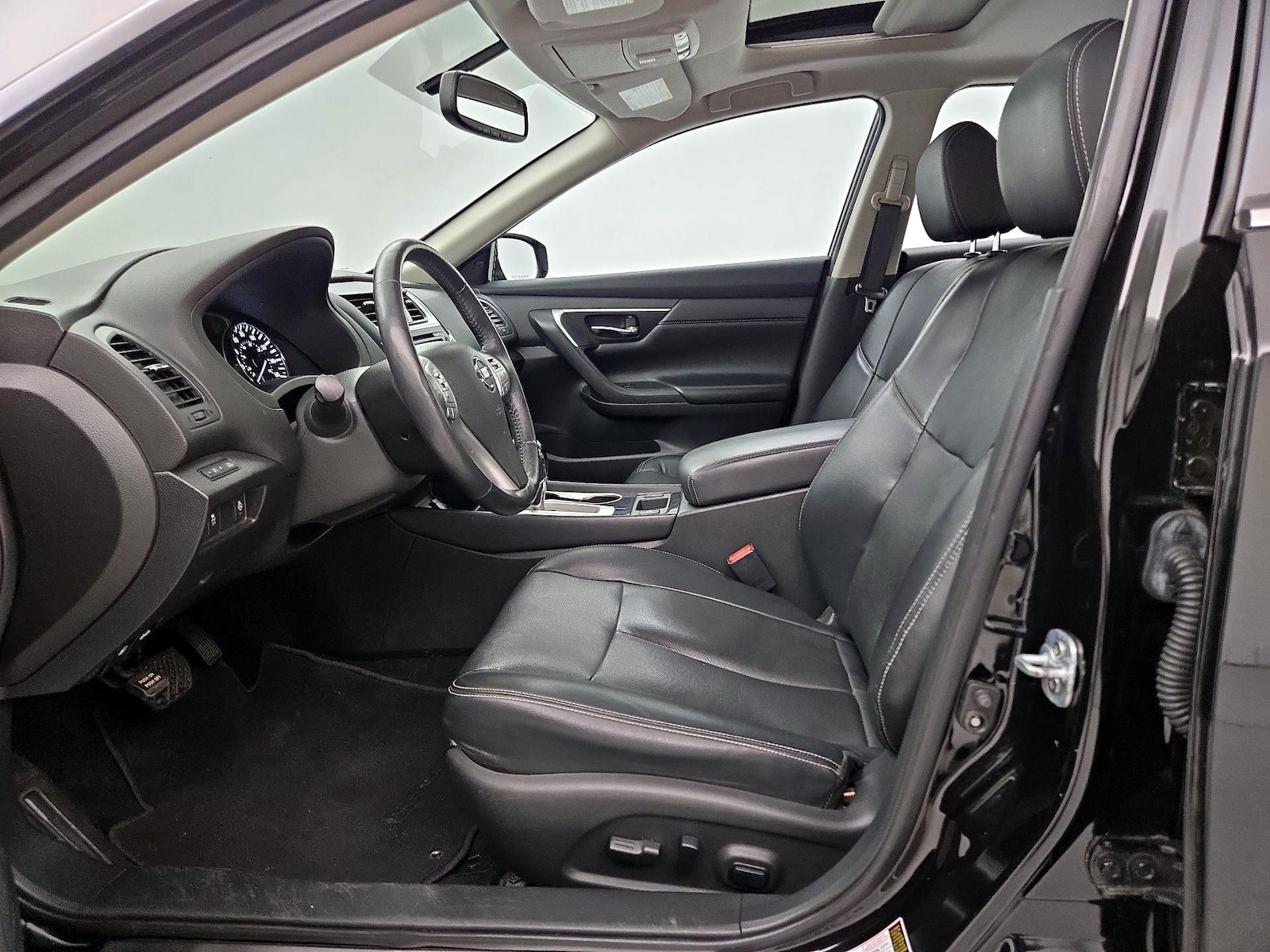2016 Nissan Altima SL - Photo 12