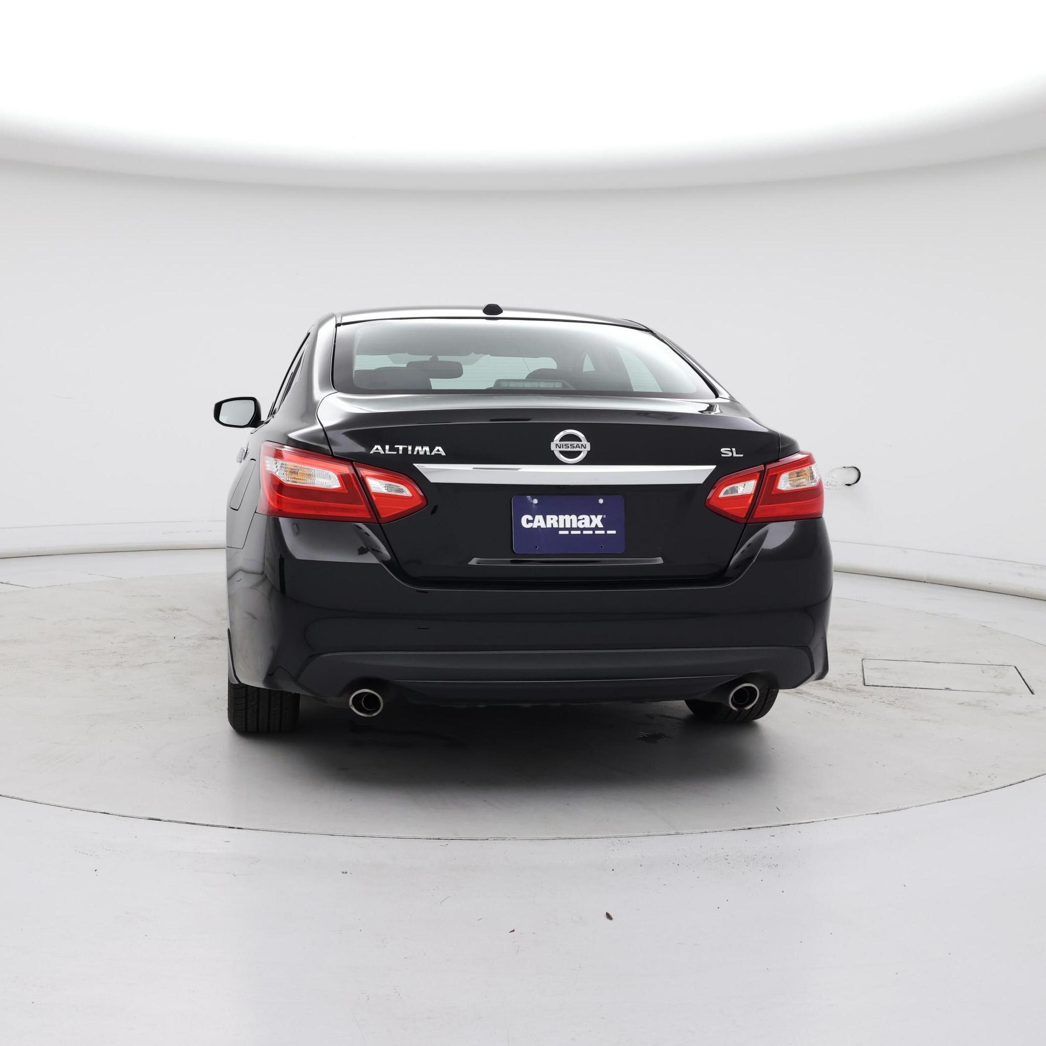 Thumbnail: 2016 Nissan Altima - 6