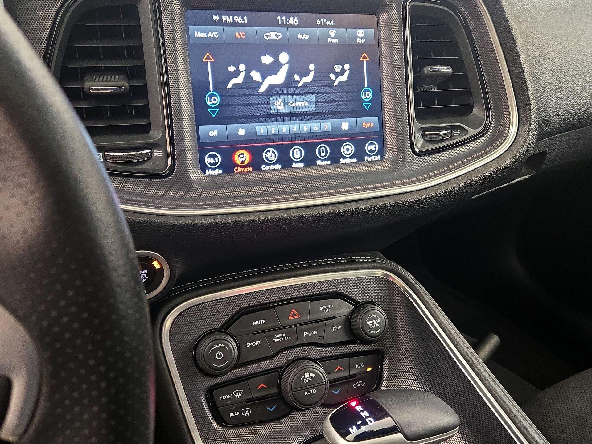 Thumbnail: 2018 Dodge Challenger - 16