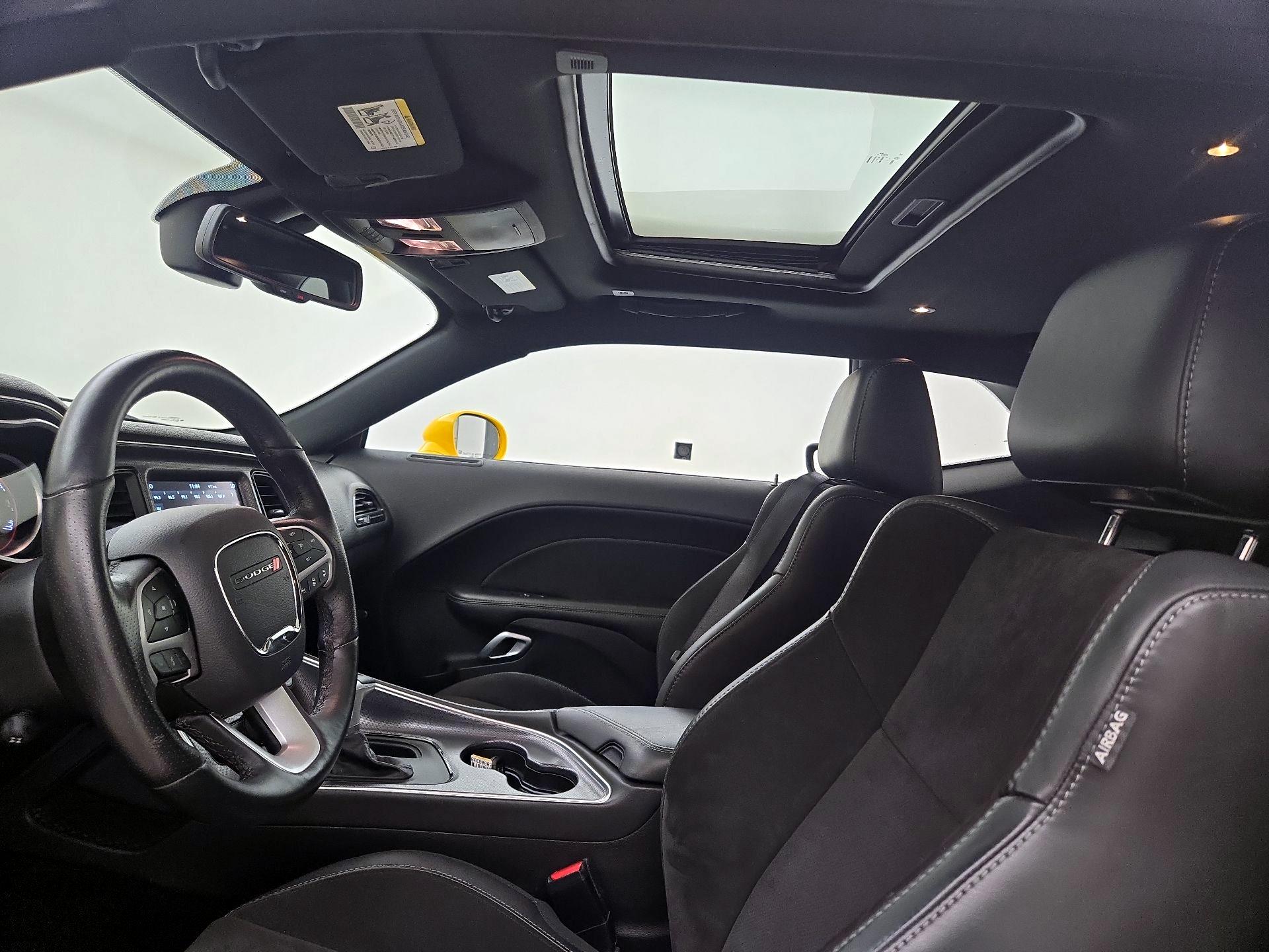 Thumbnail: 2018 Dodge Challenger - 19