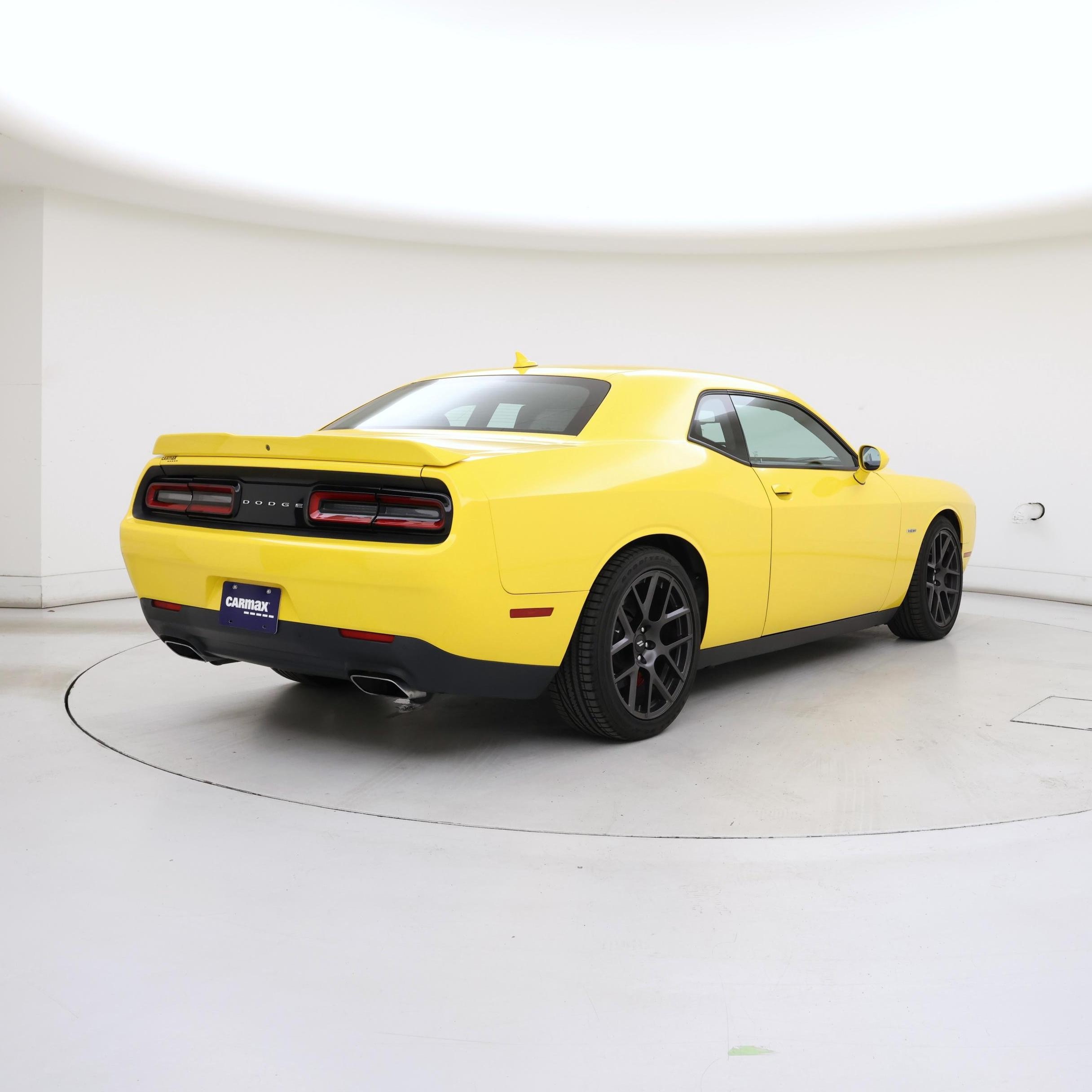 Thumbnail: 2018 Dodge Challenger - 8