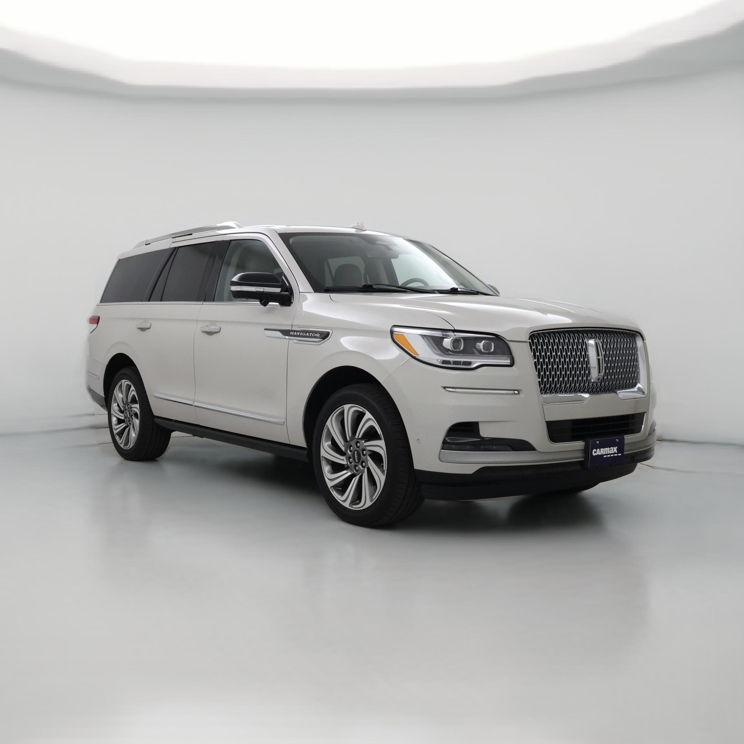Thumbnail: 2024 Lincoln Navigator - 1
