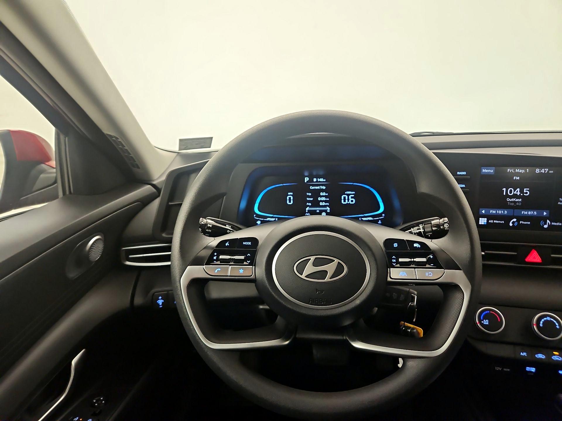 Thumbnail: 2025 Hyundai Elantra - 10