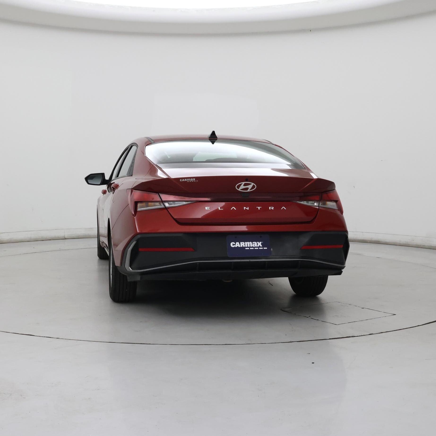Thumbnail: 2025 Hyundai Elantra - 6