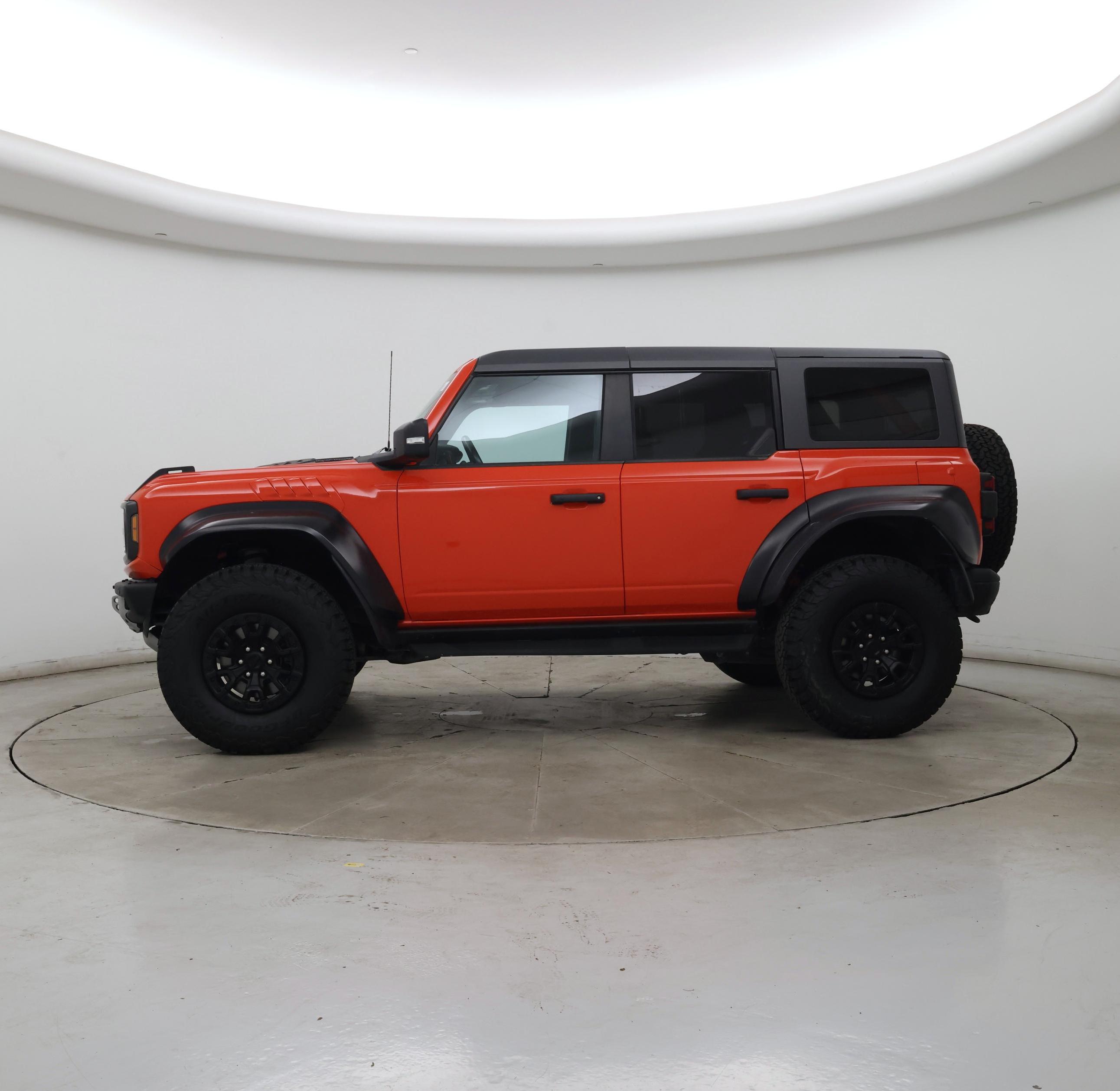 Thumbnail: 2023 Ford Bronco - 3