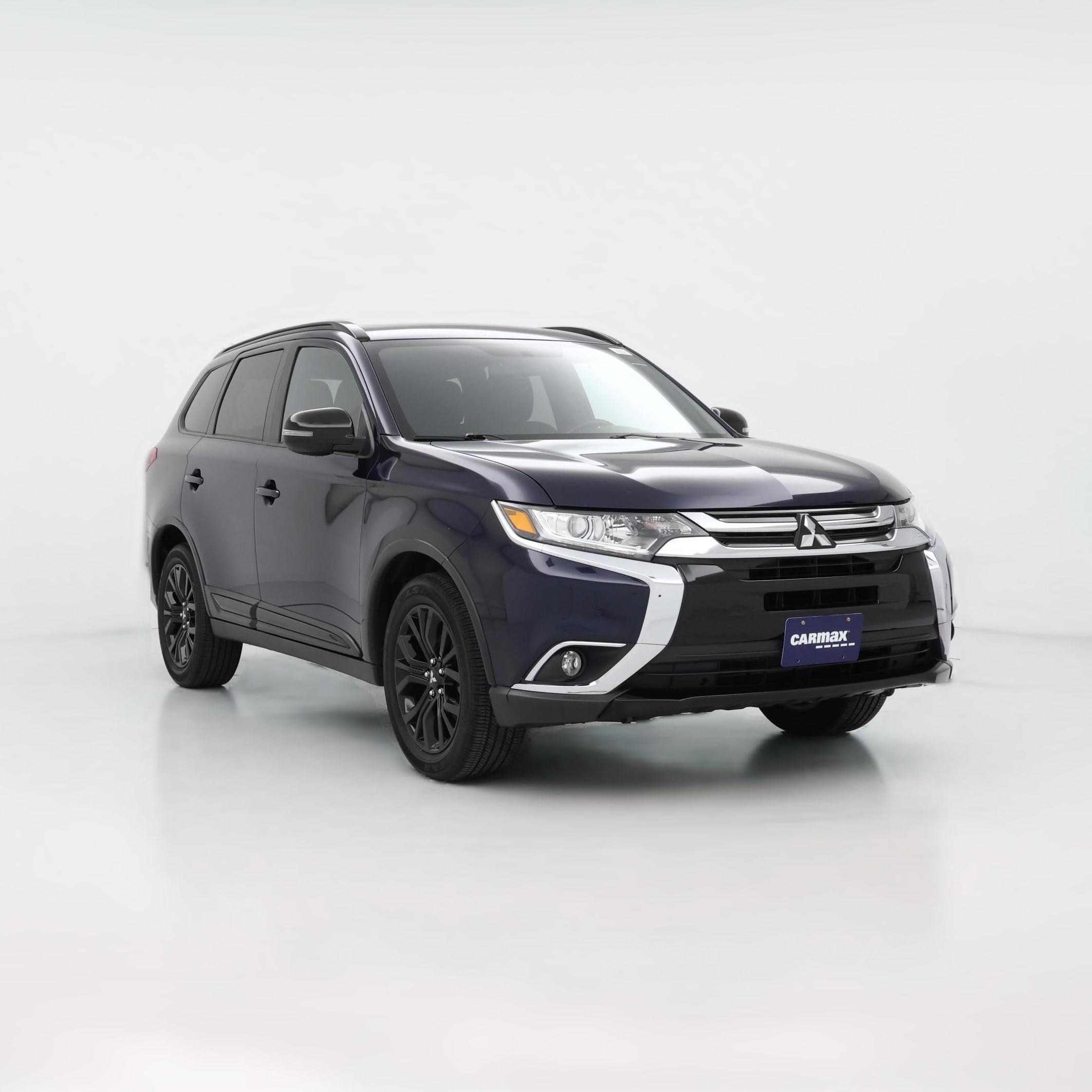 Thumbnail: 2018 Mitsubishi Outlander - 1